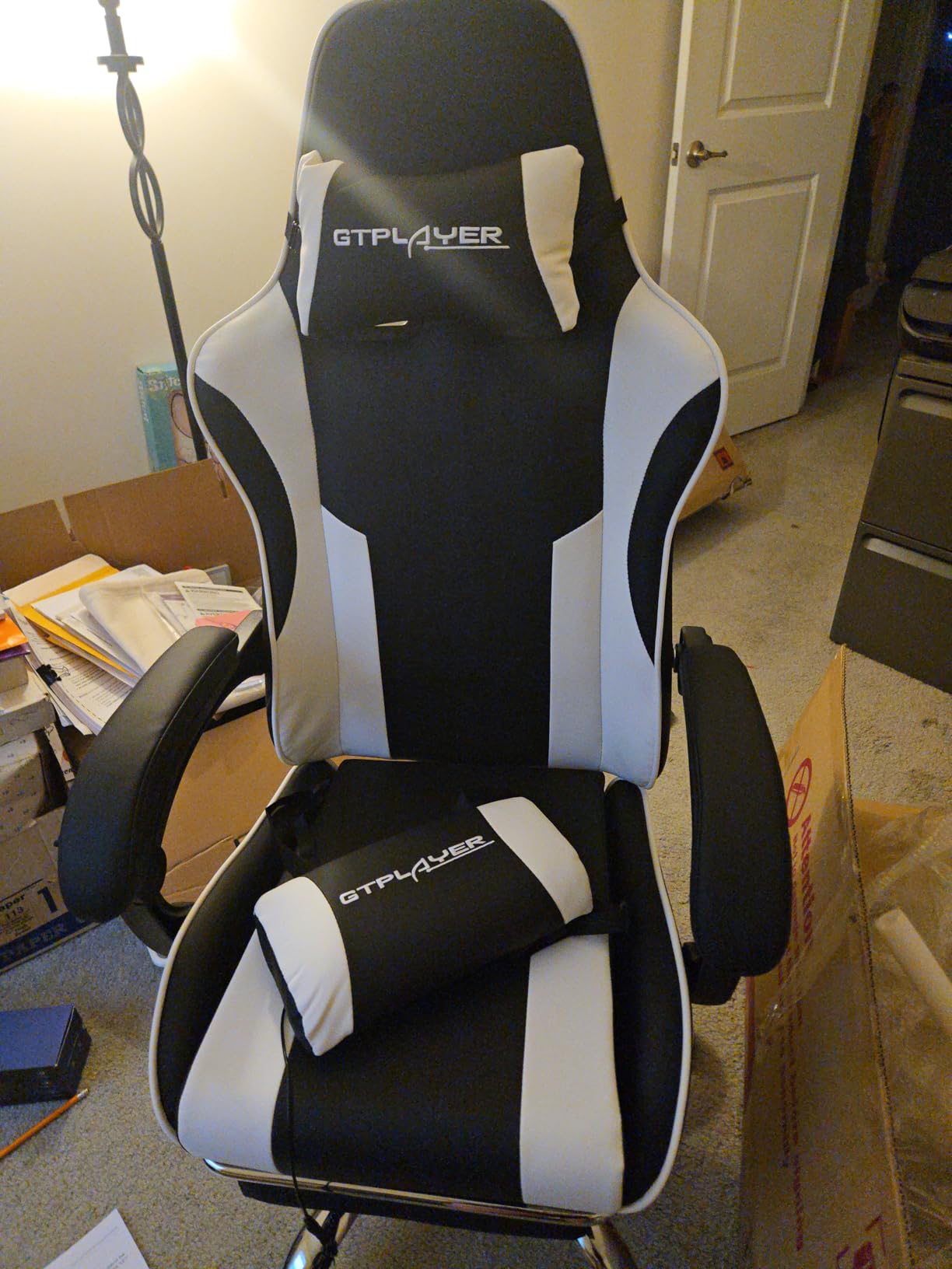 GTPLAYER Gaming Chair, Computer Chair with Footrest and Lumbar Support, Height Adjustable Game Chair with 360°-Swivel Seat (Snow White) customer photo 1