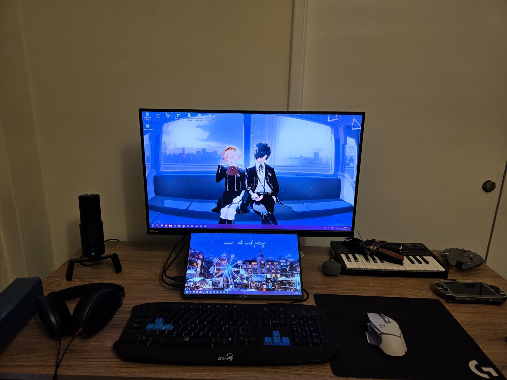 LG 27G640A-B 27-inch Ultragear QHD (2560 x 1440) IPS Gaming Monitor, 300Hz, 1ms, NVIDIA G-Sync, AMD FreeSync Premium, VESA DisplayHDR 400, HDMI 2.1, USB Type-C, Tilt/Height/Swivel/Pivot Stand, Black customer photo 2