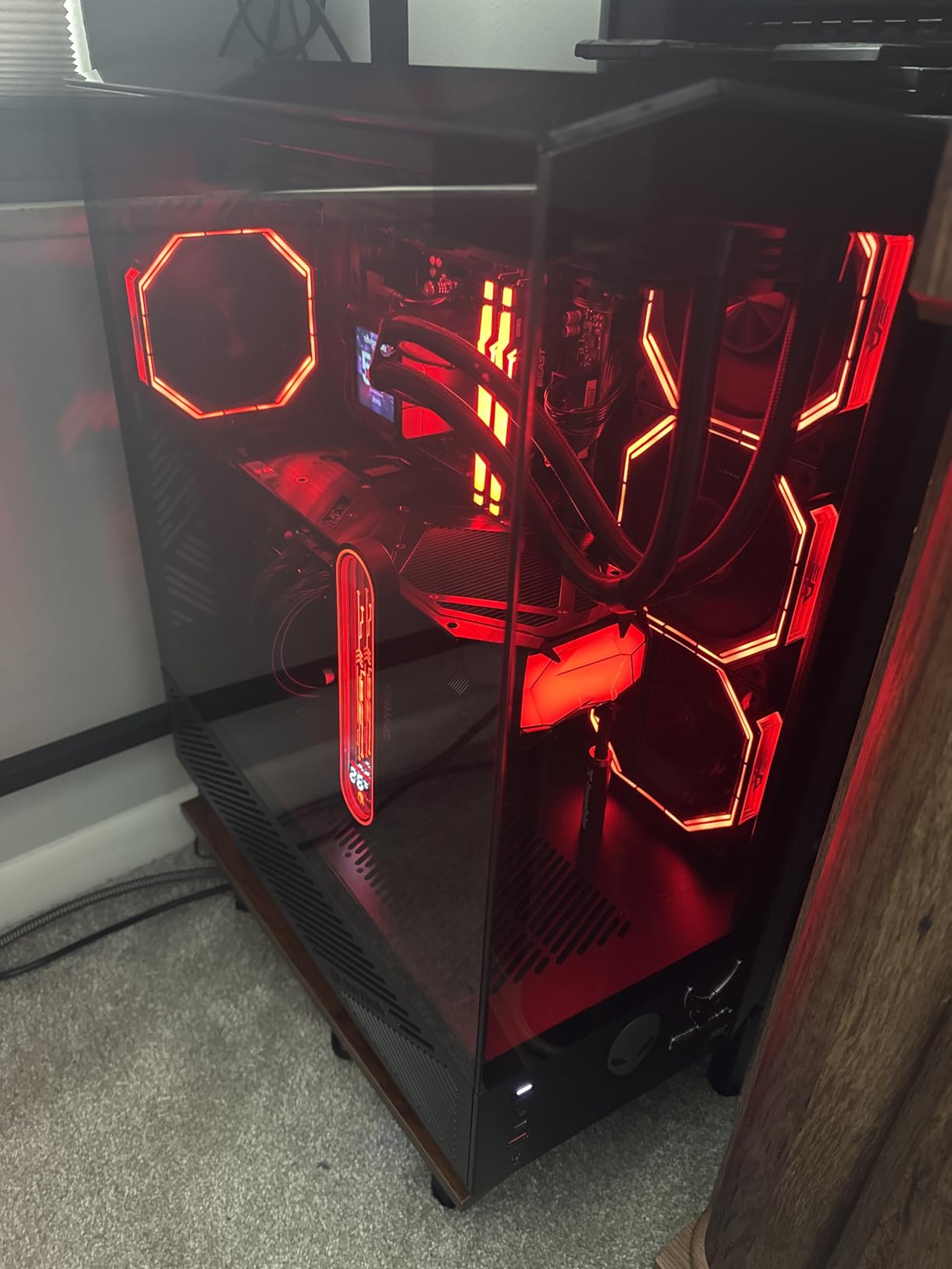 darkFlash DY460 ATX Full-Tower PC Gaming Case, High Airflow, 4×ARGB PWM Fans Included, 330° Full-View Tempered Glass, Separate PSU chamber, Supports RTX 5090 up to 400mm, 360mm Radiator Support, Black customer photo 1