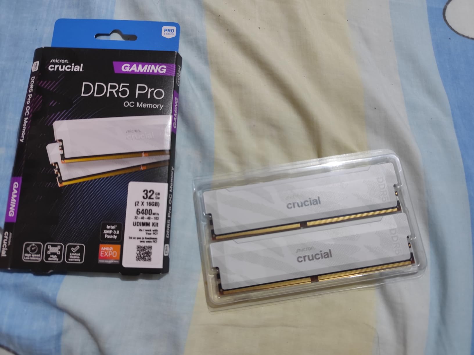Crucial Pro DDR5 RAM 32GB Kit (2x16GB), 6400MHz CL32, Overclocking Desktop Gaming Memory, Intel XMP 3.0 & AMD Expo Compatible, White - CP2K16G64C32U5W customer photo 2