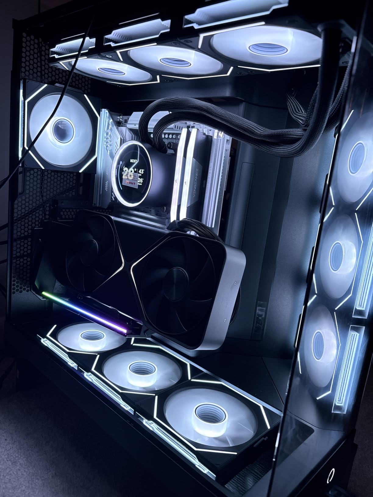 Lian Li ATX PC Case 4 Slots Vertical GPU Kit (VG4v4) - Premium Gen 5 Riser Cable PCI-E 5.0 x16-200mm, PCIe 3.0/4.0 Compatible, Adjustable Position - Fits Most PC Cases customer photo 1