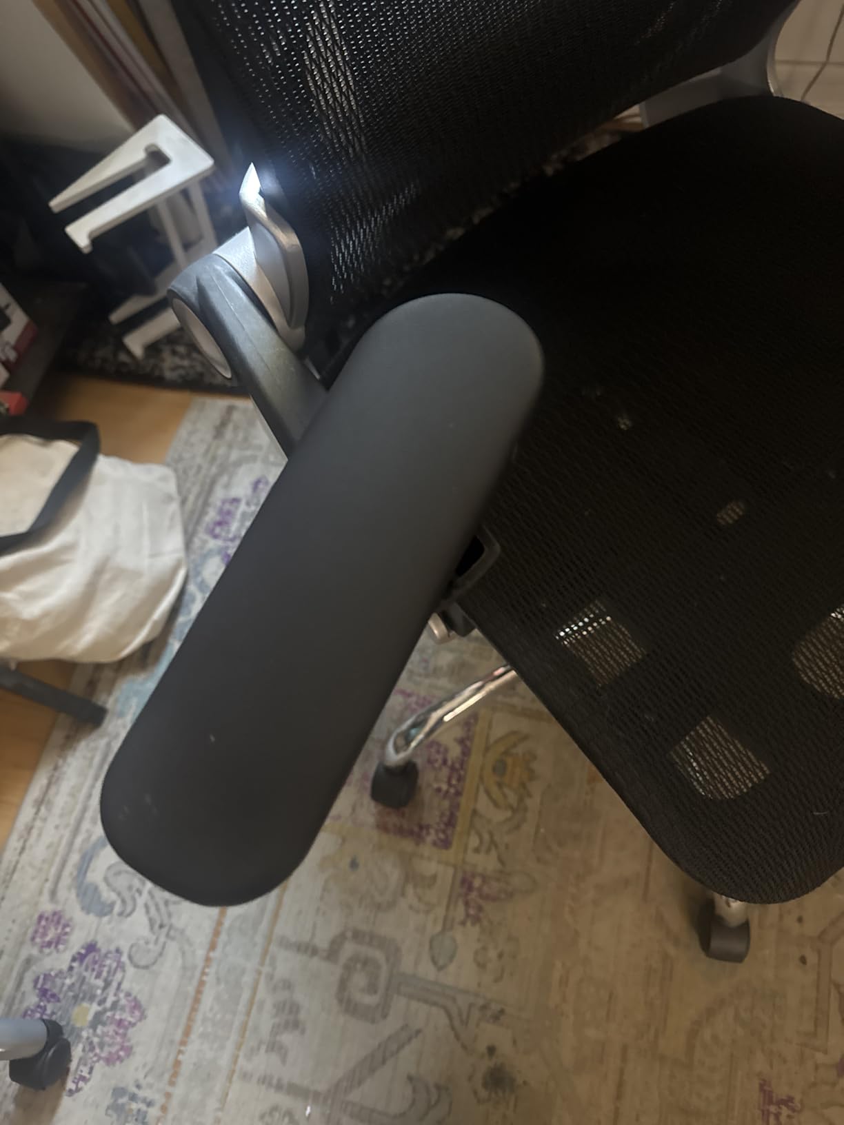 Ergonomic Office Chair Mesh Seat Cushion with 3D Armrests and 3D Headrest Adjustable Lumbar Support with 90-120 Rocking Function Black customer photo 1