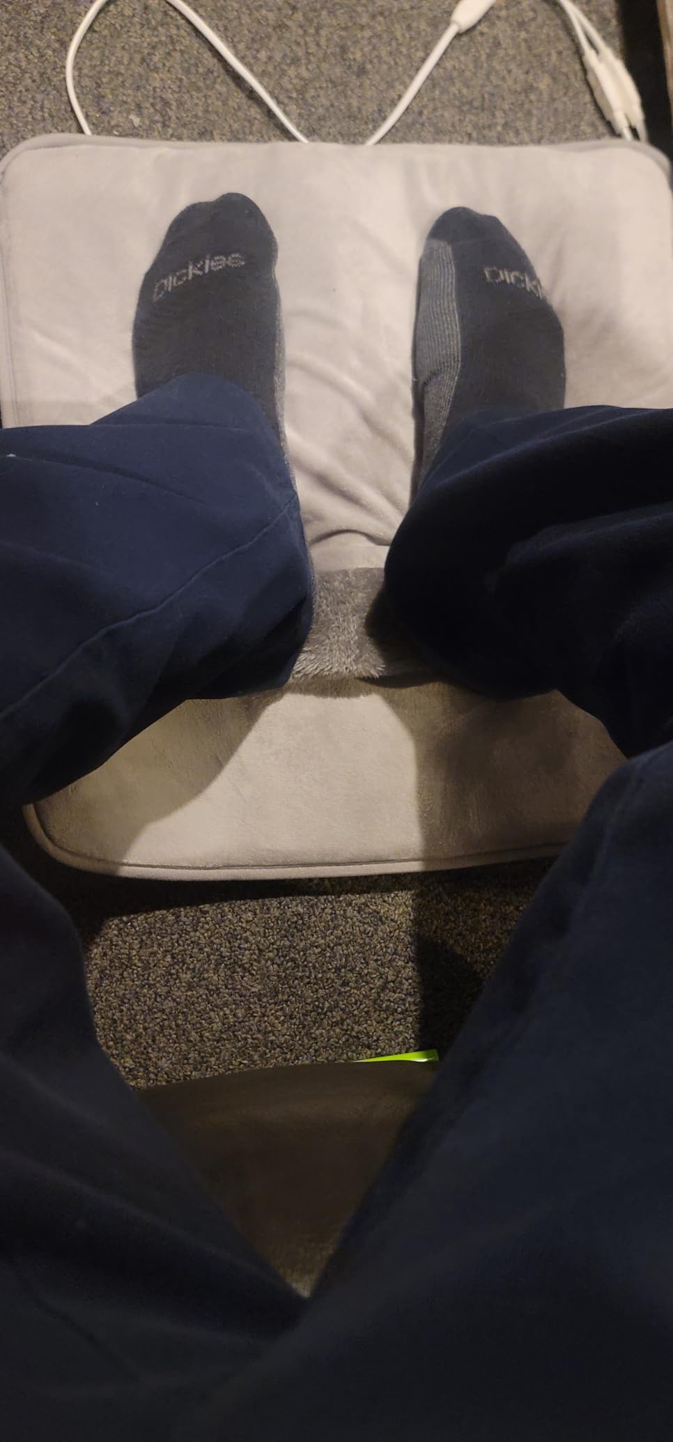 Double Sided Electric Foot Warmer with LCD Display & Machine Washable, Electric Feet Heating Pad with Non-Slip for Under Desk,Bed,Office,Home,Blue,20''*20'' customer photo 2