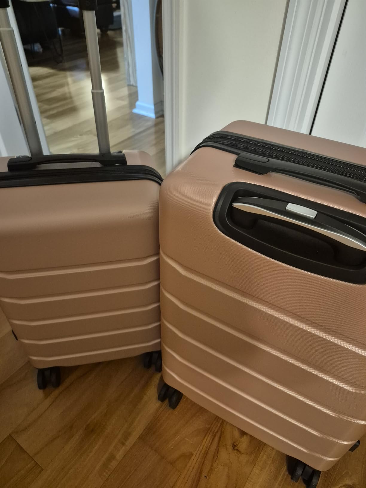 3-Piece Suitcase Set, Hardside Luggages with Spinner Wheels, Lightweight ABS Hard Shell Travel Luggage, Expandable Carry-On Suitcase with TSA Approved Lock - Black(20+24+28 Inch) customer photo 1