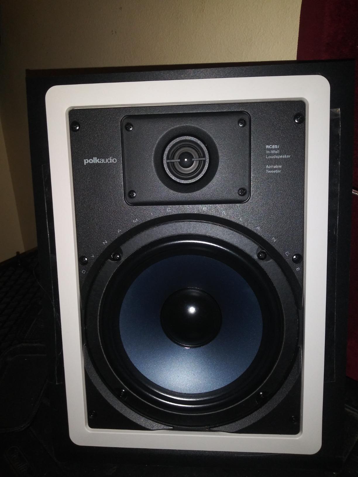 Polk Audio RC85i 2-Way Premium In-Wall 8