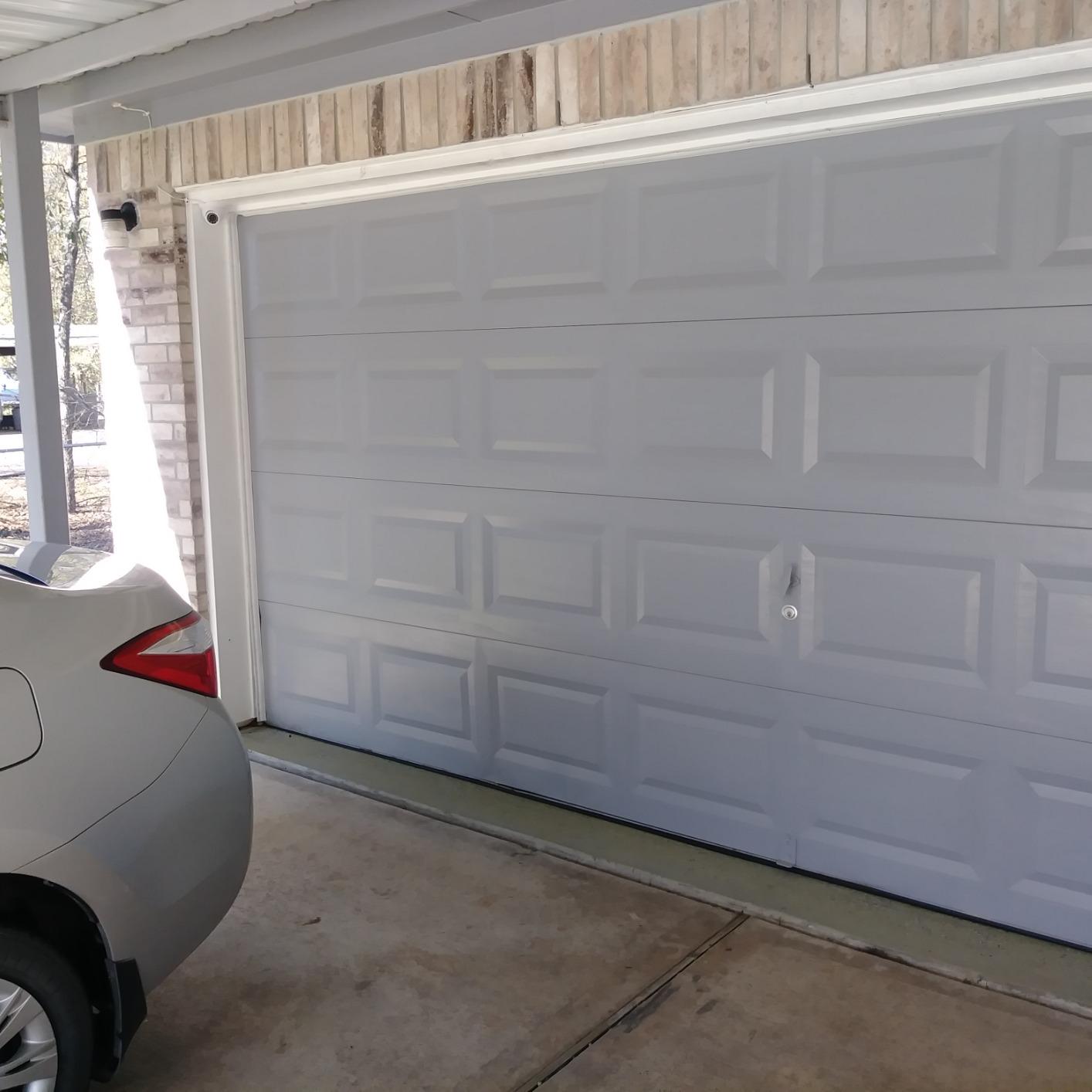 M-D Building Products 03822 30ft. (White) Durable Garage Door Seal & Weather Stripping Insulation Kit - Keeps Dust and Moisture Out, Easy Installation for Top and Sides customer photo 2