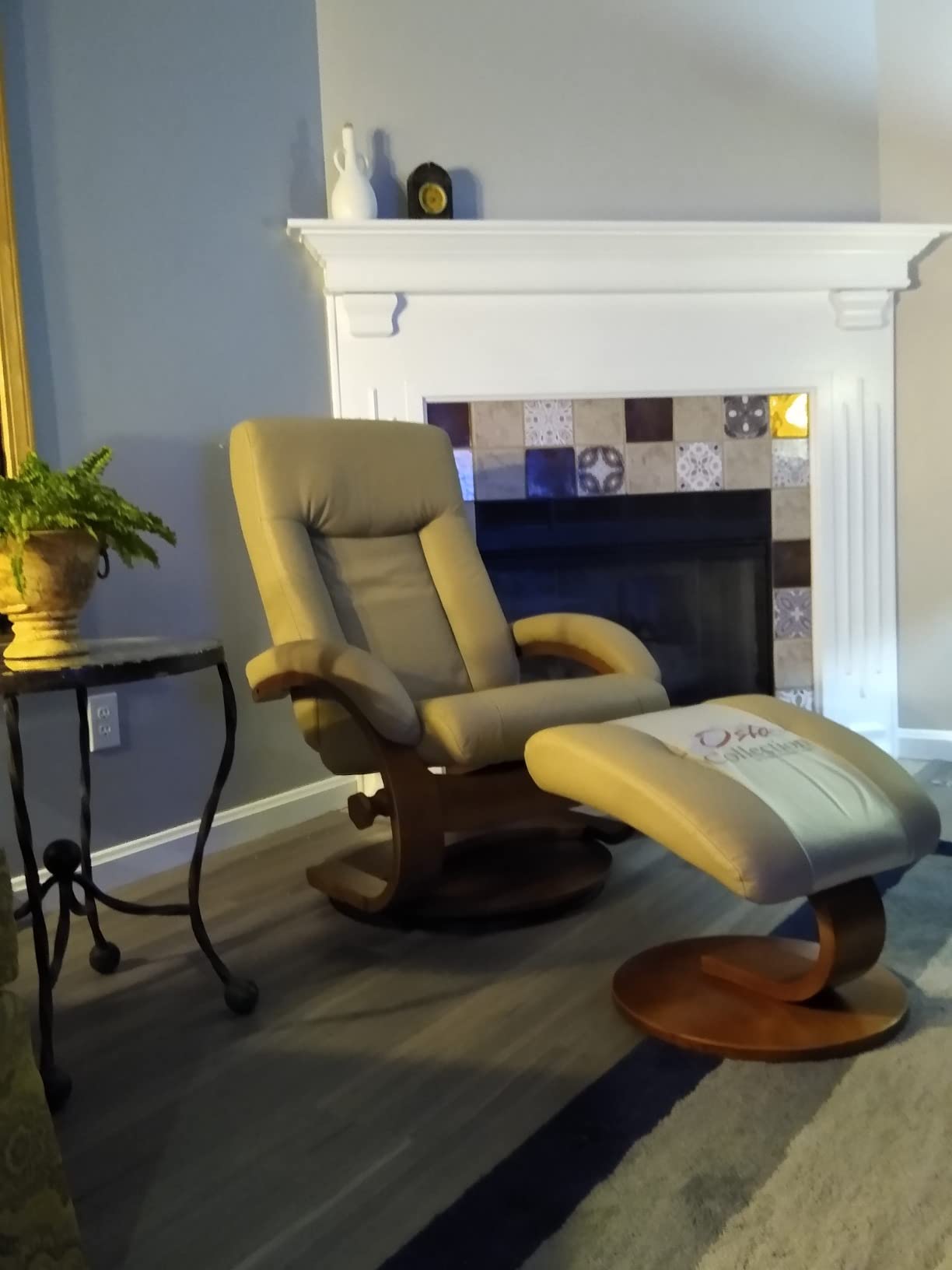 Mac Motion Oslo Collection Cobblestone Top Grain Leather Hamar Recliner and Ottoman customer photo 1