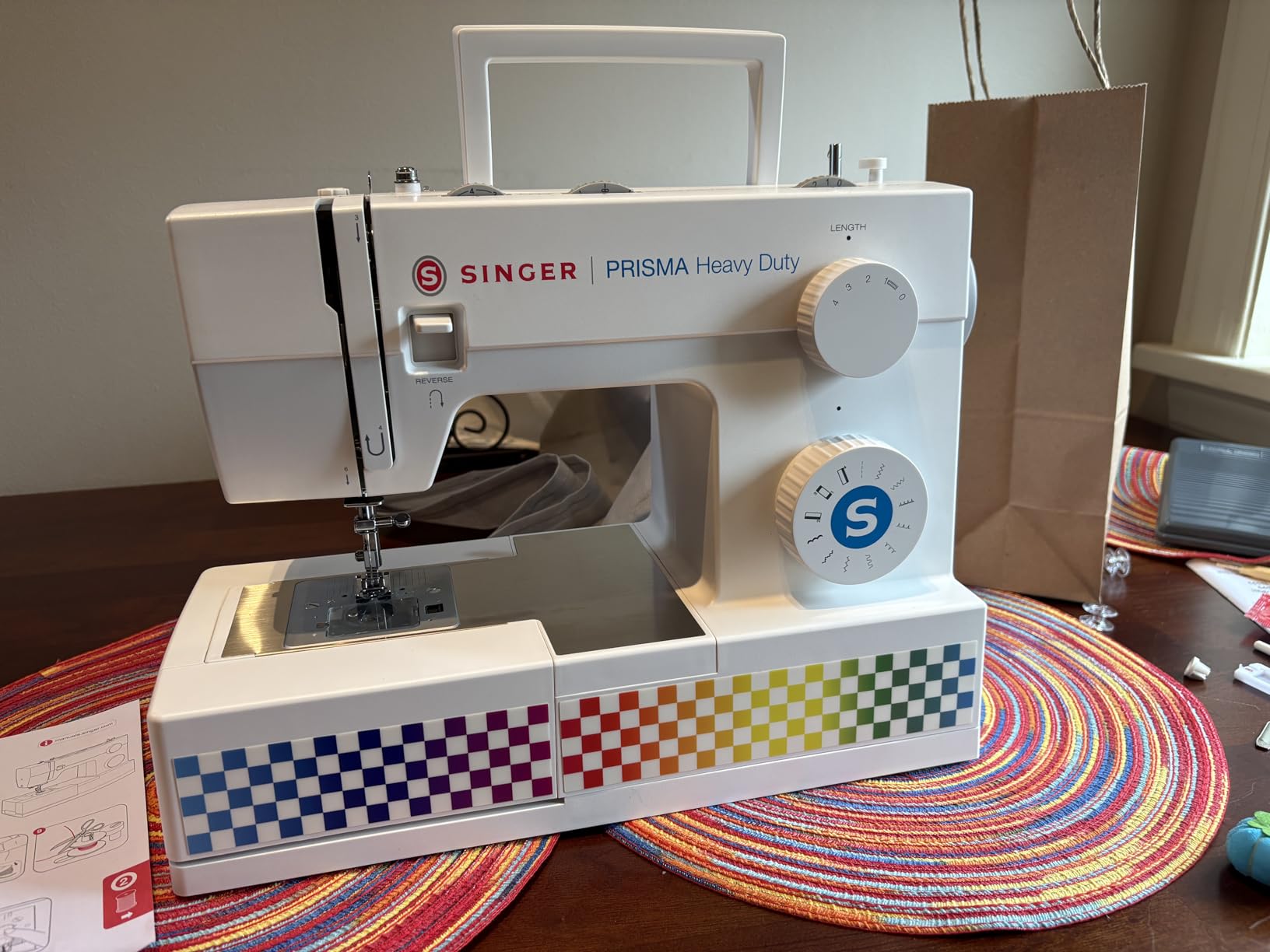 SINGER Heavy Duty 4411 High Speed Sewing Machine, 11 Built-In Stitches, Metal Frame, 4-Step Buttonhole customer photo 1