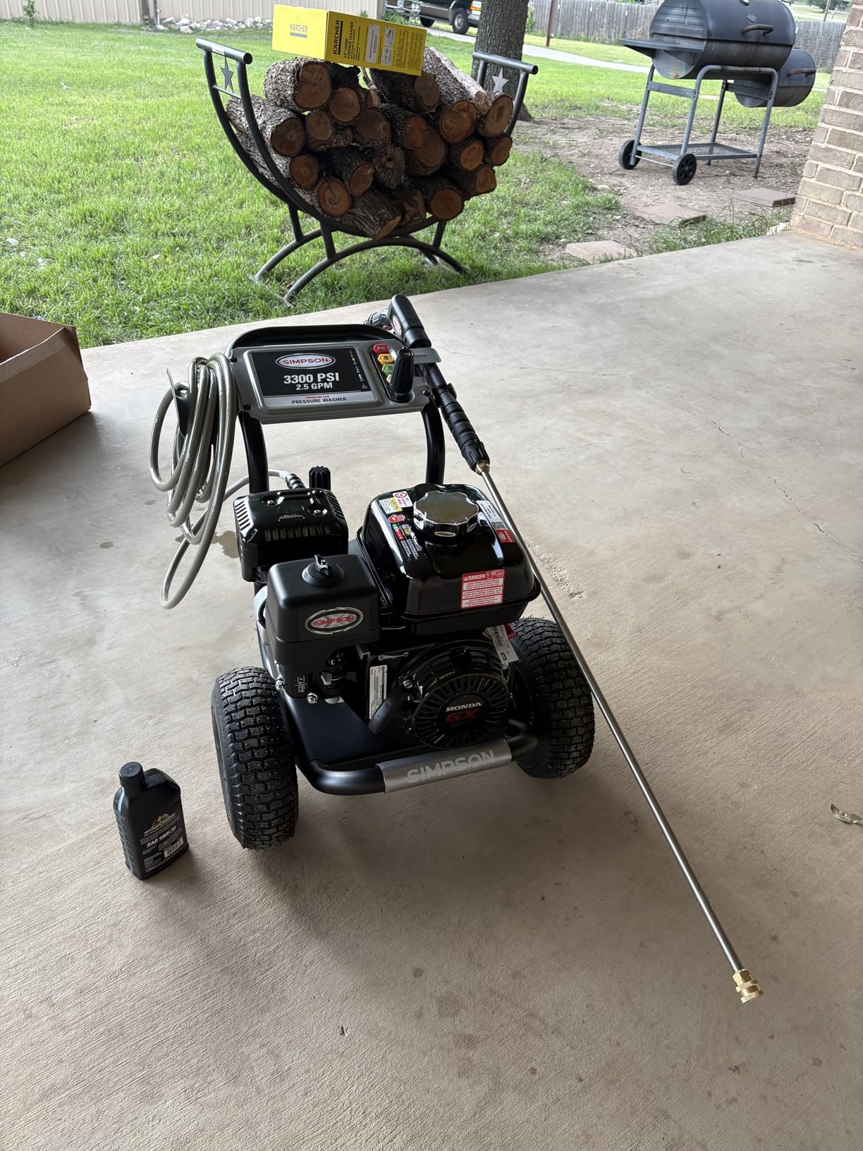 SIMPSON Cleaning PS3228 PowerShot 3300 PSI Gas Pressure Washer, 2.5 GPM, Honda GX200 Engine, Includes Spray Gun and Extension Wand, 5 QC Nozzle Tips, 49-State customer photo 1