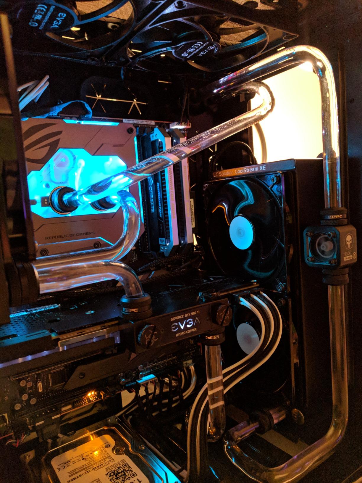 XSPC EC6 High Performance Premix PC Coolant, Translucent, 1000 mL, Clear customer photo 1