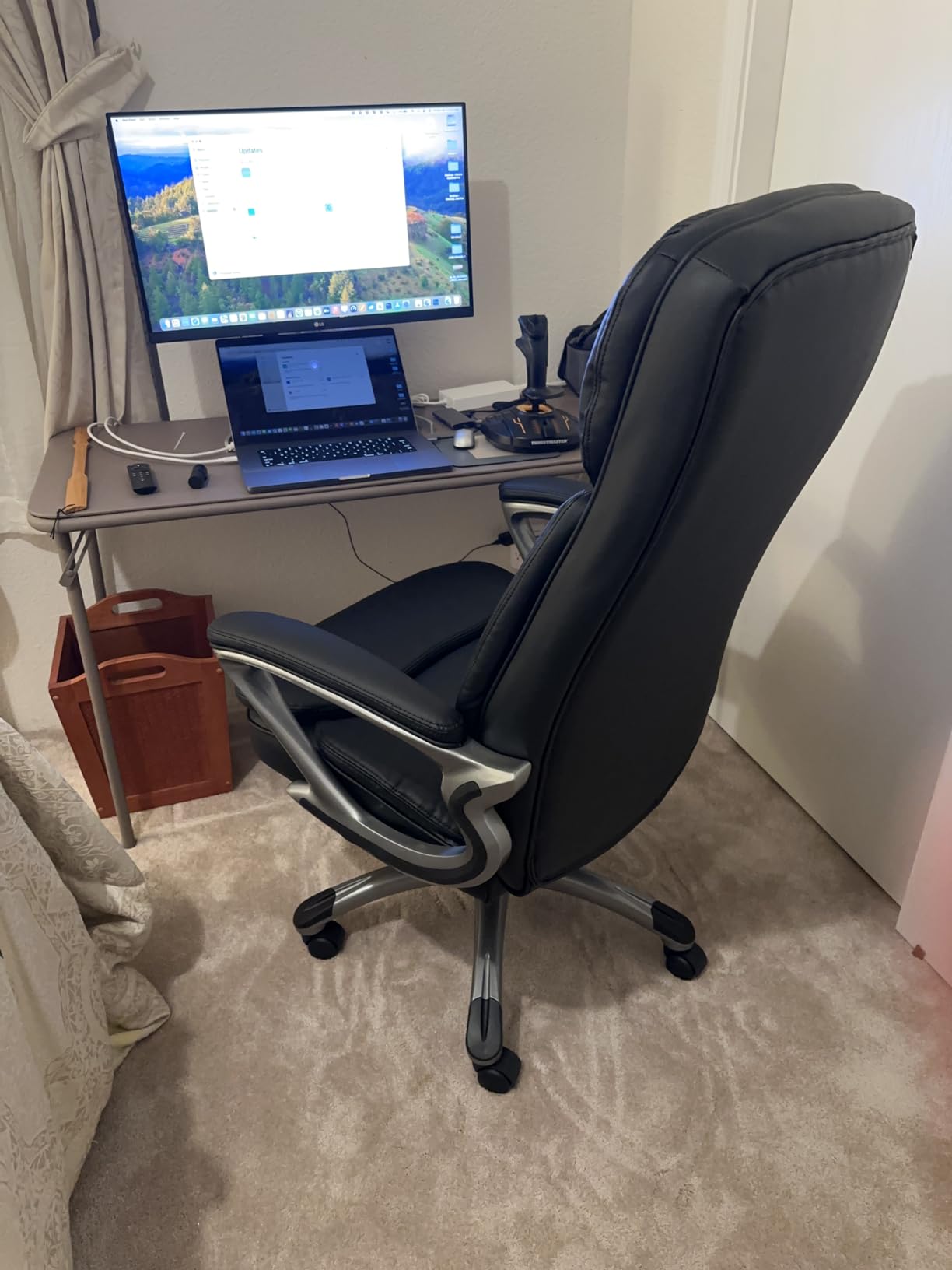 Serta Fairbanks Big and Tall Executive Office Chair - Ergonomic High Back Computer Desk Chair with Lumbar Support, Memory Foam Seat Cushion, Padded Armrests, Bonded Leather, 350 lb Capacity - Black customer photo 2