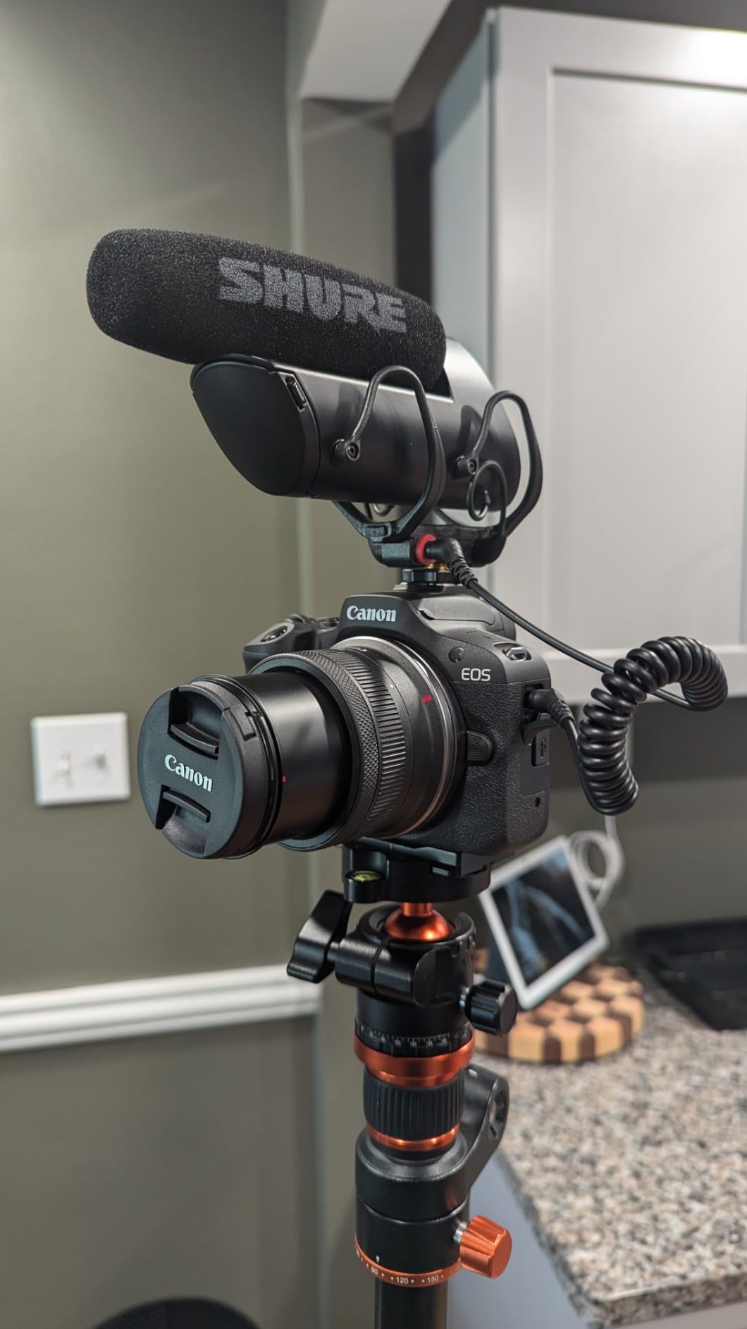 Shure VP83F LensHopper with Integrated Flash Recording customer photo 1
