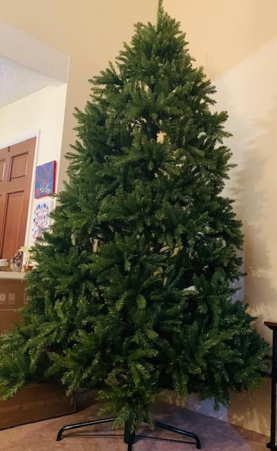 National Tree Company 7ft Unlit Dunhill Fir Artificial Christmas Tree customer photo 1