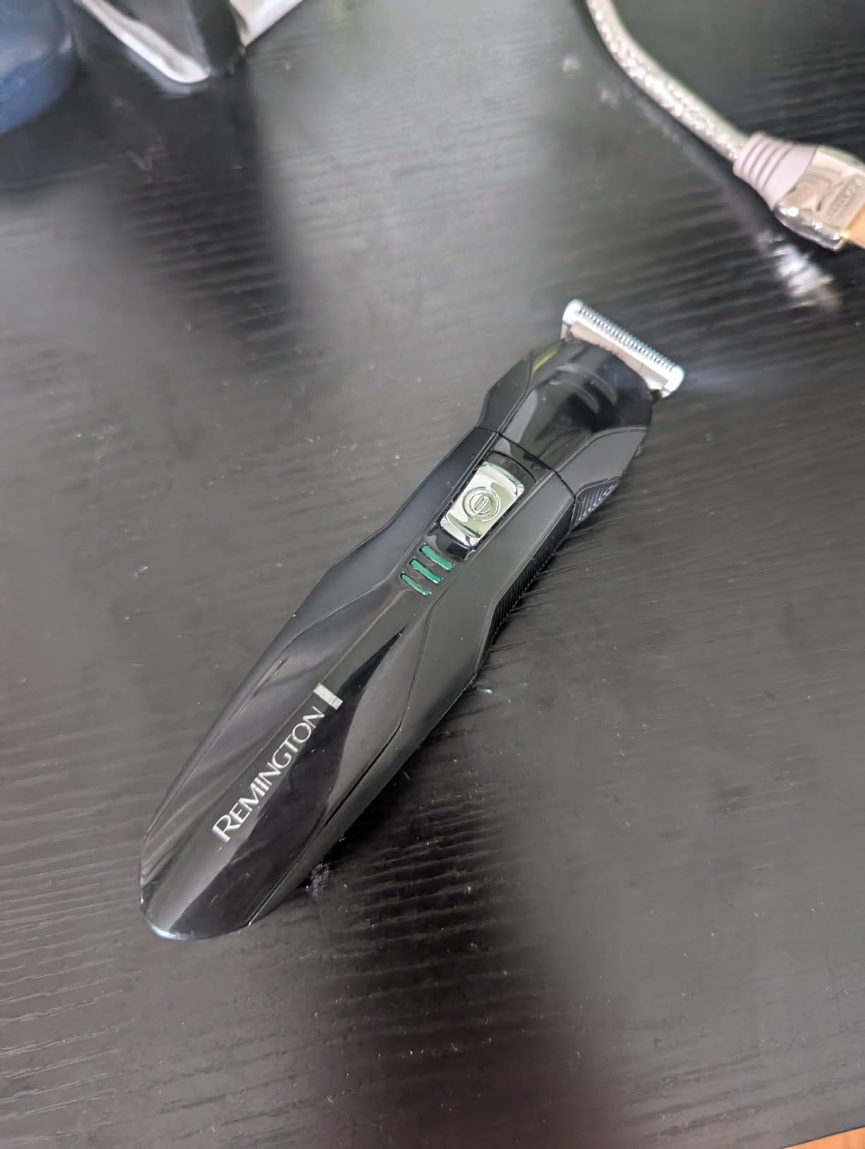 Remington All-in-One Grooming Kit, Lithium Powered, 8 Piece Set with Trimmer, Men's Shaver, Clippers, Beard and Stubble Combs, PG6025 customer photo 2