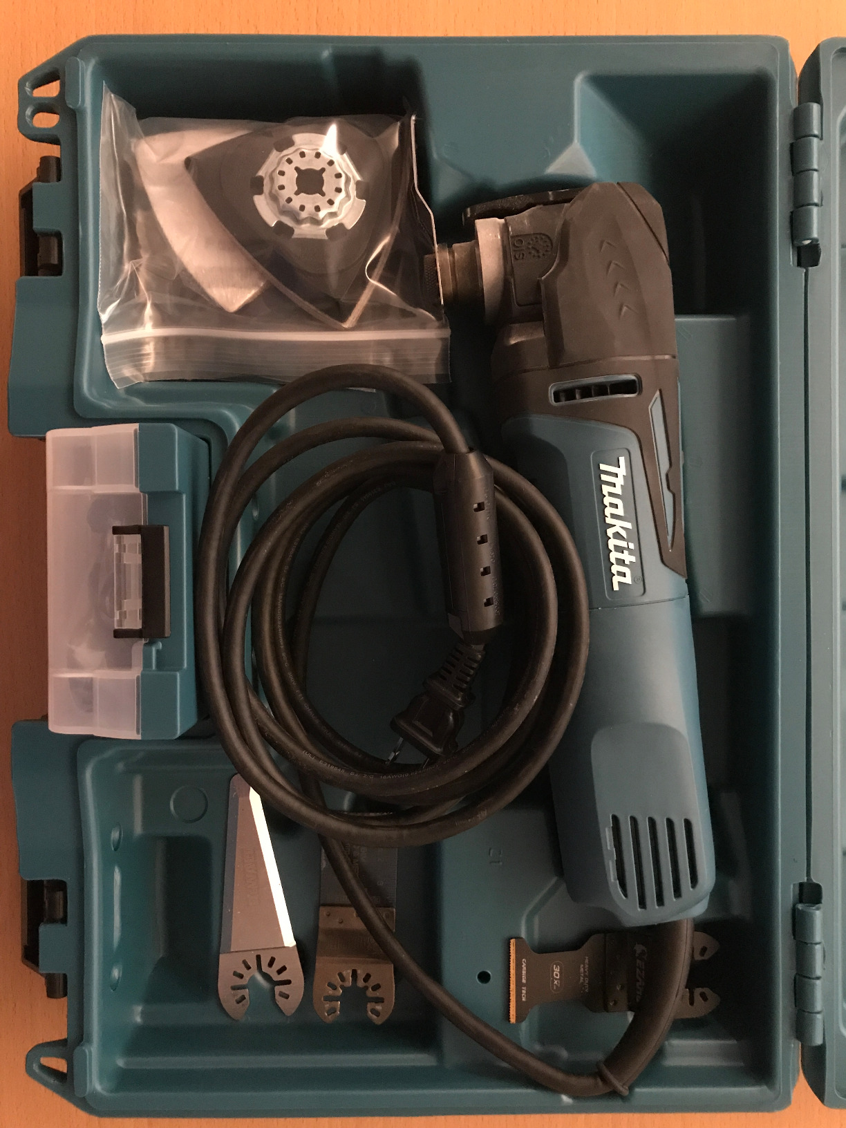 Makita TM3010CX1 Multi-Tool Kit customer photo 2