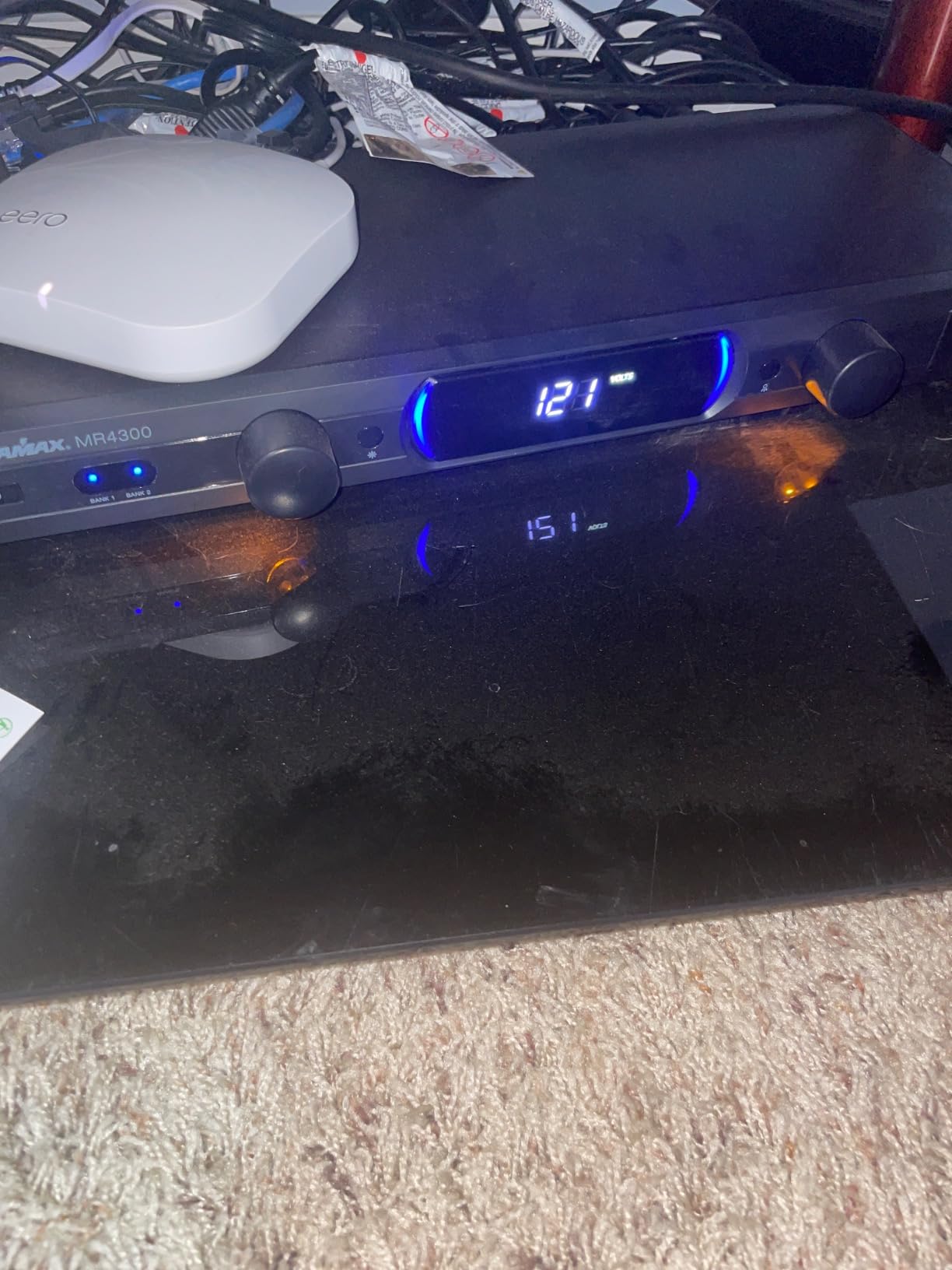 Panamax MR4300 MR4300 9-Outlet Home Theater Power Management with Surge Protection and Power Conditioning customer photo 2