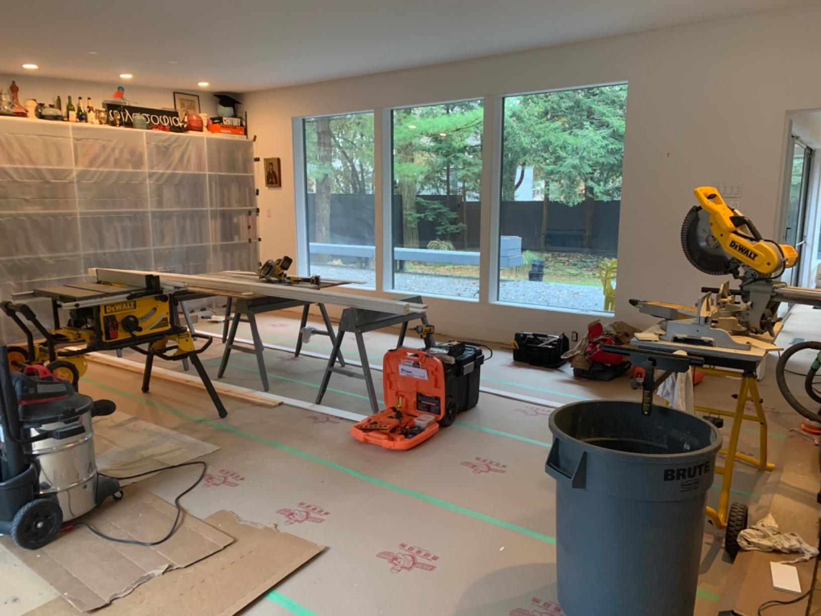 DEWALT Miter Saw, 12 Inch Double Bevel Sliding Compound Miter Saw (DWS779) customer photo 2