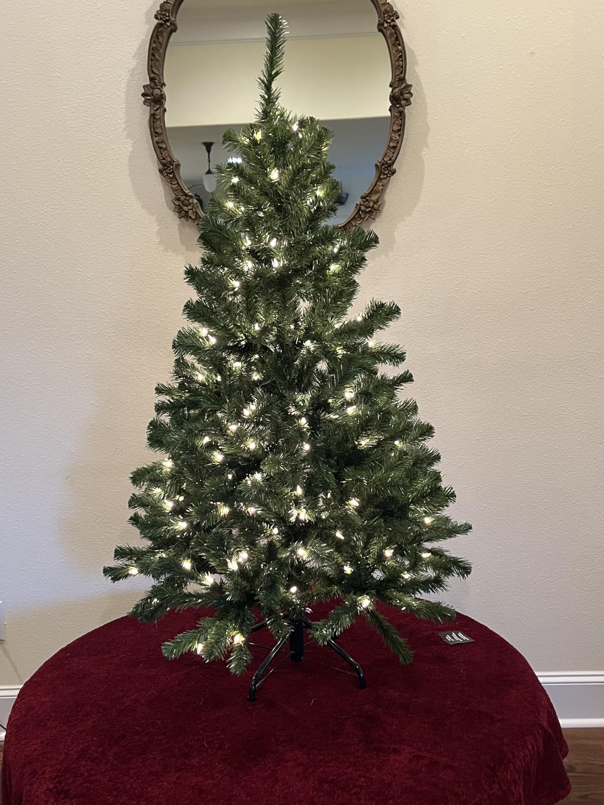 National Tree Company 7 ft Pre-Lit North Valley Spruce Artificial Christmas Tree customer photo 2