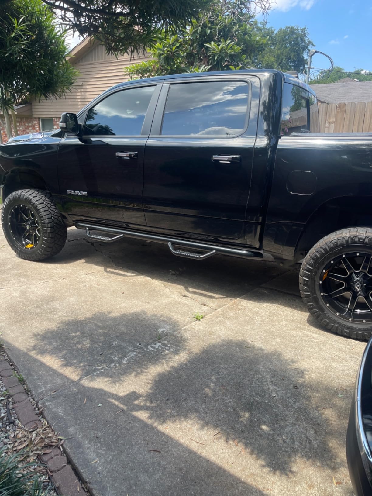 Nitto Ridge Grappler All-Season Radial Tire, 35x12.50R20LT F 125Q customer photo 2