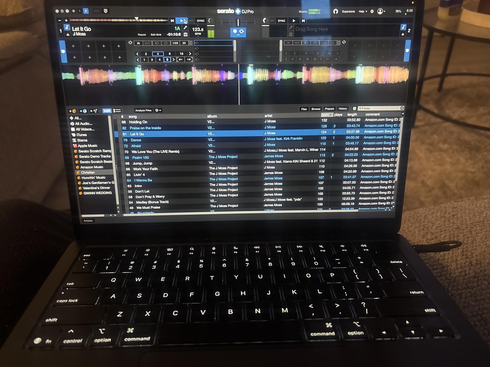 OneOdio Wired Over Ear Headphones Hi-Res Studio Monitor & Mixing DJ Stereo Headsets with 50mm Drivers customer photo 2
