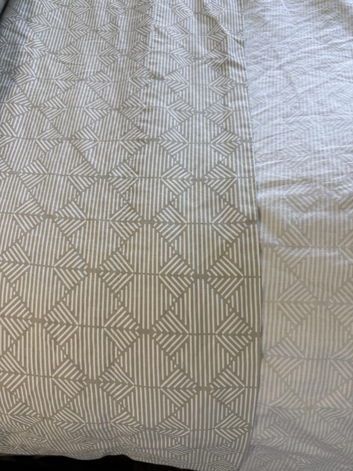 California Design Den Soft 100% Cotton Queen Sheet Set, 400 Thread Count Good Housekeeping Award Winner, Silky Smooth Sateen Weave with Deep Pockets, Breathable and Durable Cotton Bedding Set - White customer photo 2