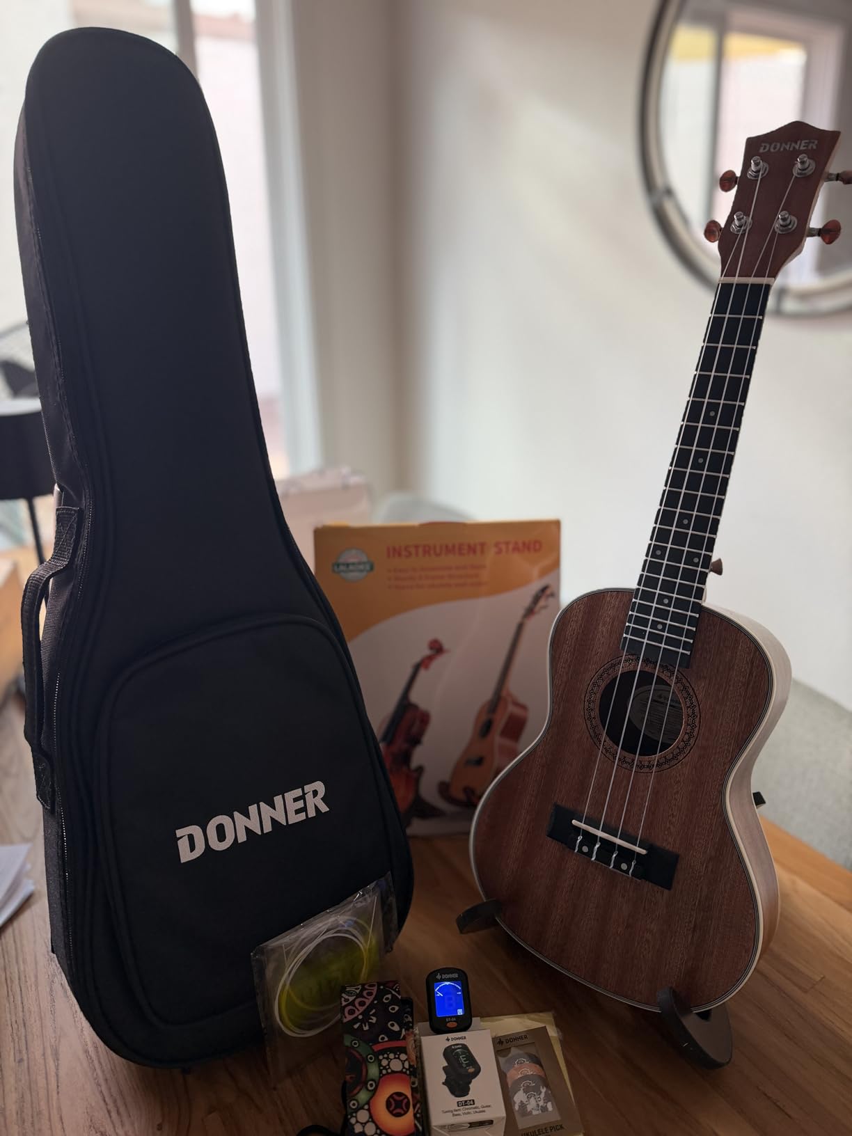 Donner Tenor Ukulele Mahogany Professional 26 inch Ukelele Starter Bundle Kit with Free Online Lesson Gig Bag Strap Nylon String Tuner Picks Cloth DUT-1 customer photo 1