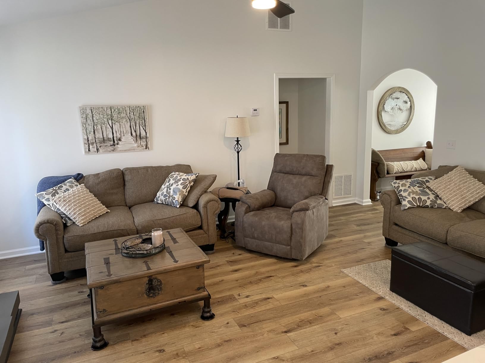 Signature Design by Ashley Yandel Faux Leather Electric Power Lift Recliner for Elderly, Brown customer photo 2
