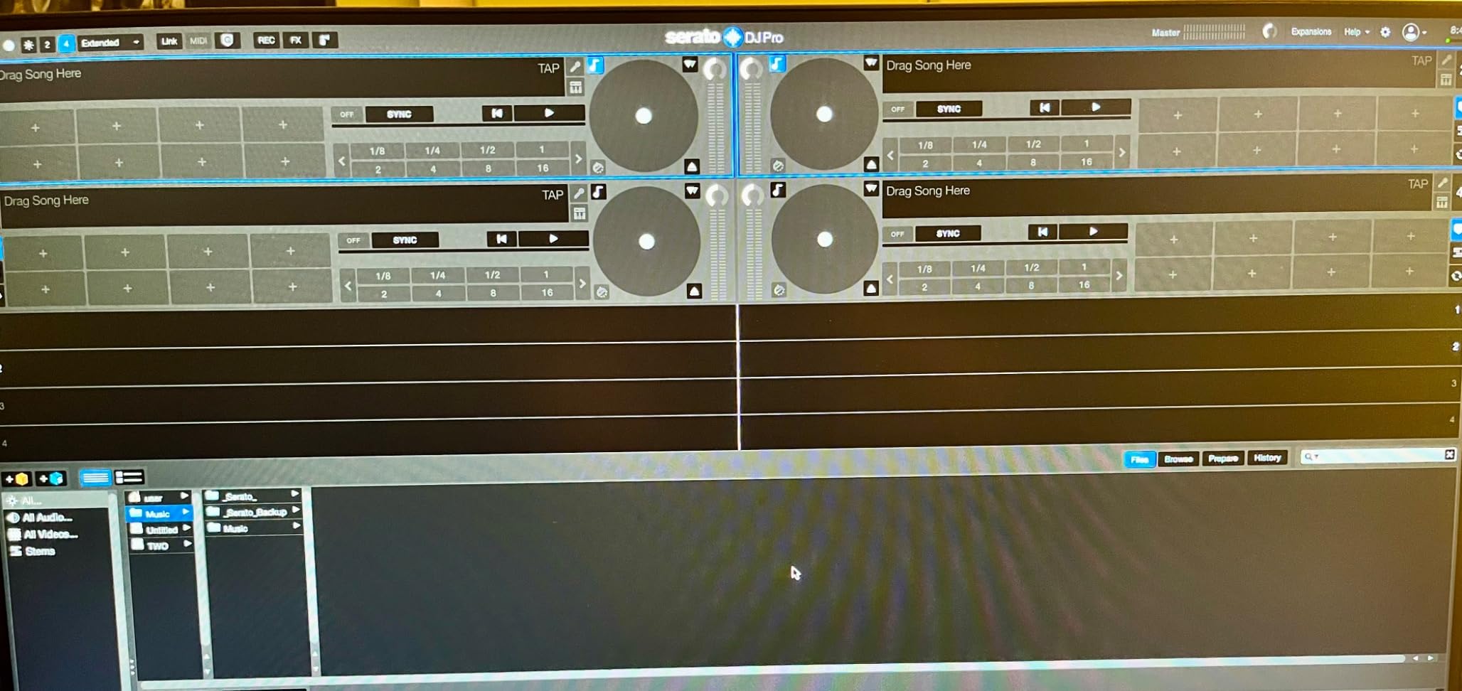 Roland DJ-202 Compact DJ Controller 2-Channel, 4-Deck Controller for Serato DJ Lite with Large, Low-Latency Platters customer photo 2