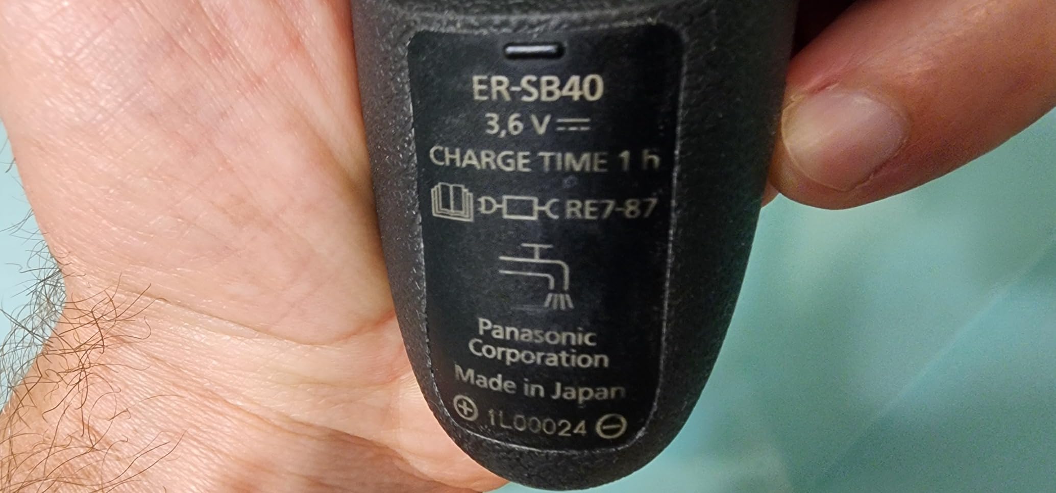 Panasonic Beard Trimmer for Men Cordless Precision Power, Hair Clipper with Comb Attachment and 19 Adjustable Settings, Washable, ER-SB40-K, 0.5-10mm lengths customer photo 2