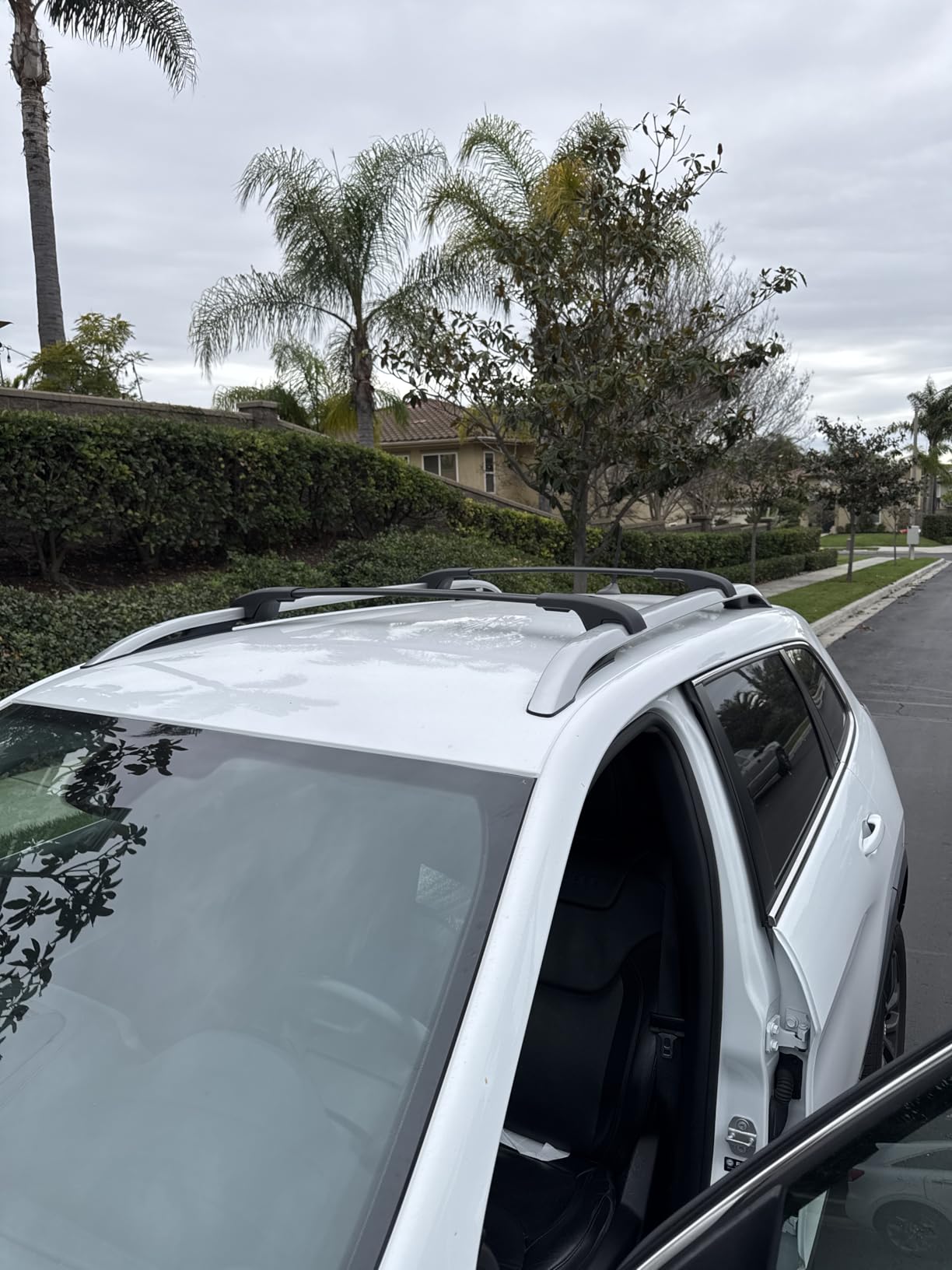BRIGHTLINES Aero Cross Bars Roof Racks Luggage Rack Compatible with 2014-2023 Jeep Cherokee customer photo 1