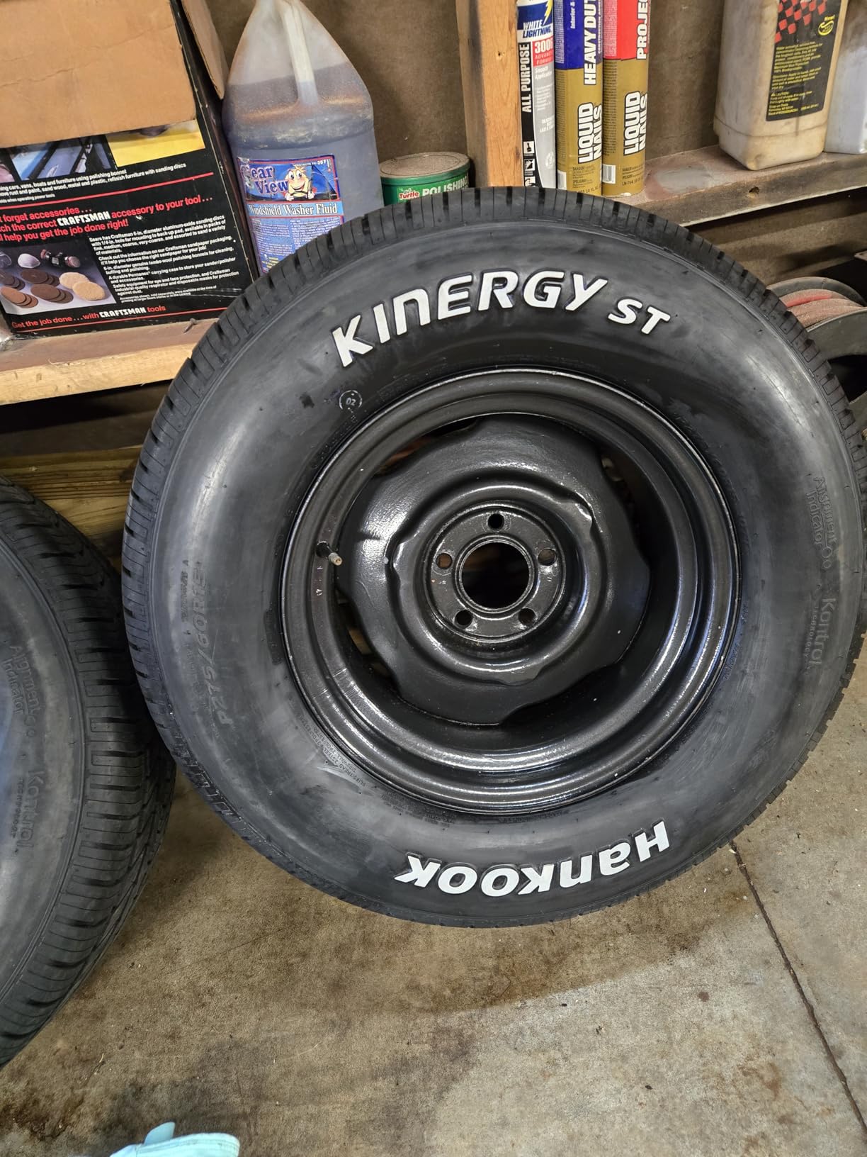Hankook Kinergy ST (H735) All-Season Radial Tire 235/75R15 105T customer photo 1