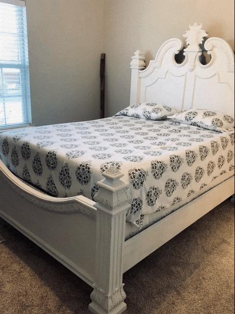 COOL GEL Chill Memory Foam 14-Inch Mattress with 2 Pillows, CertiPUR-US Certified, Mattress in a Box, King, White customer photo 2