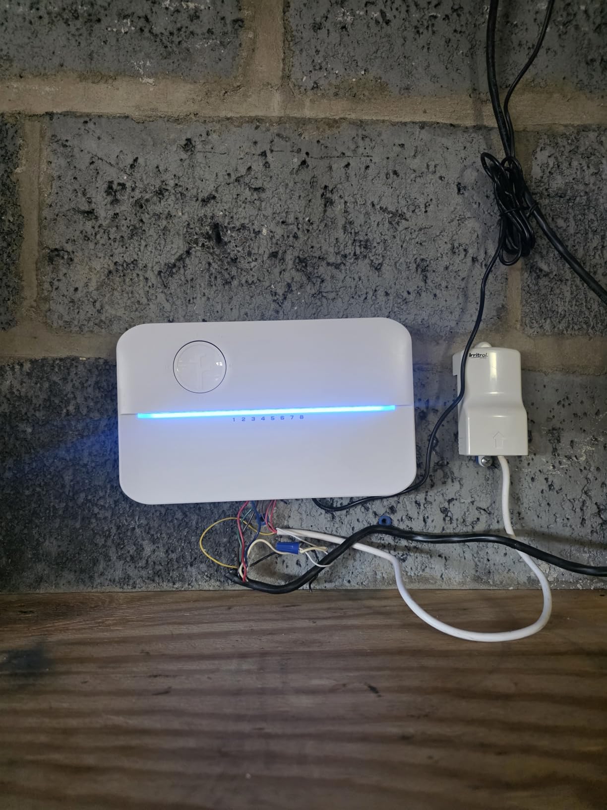 Rachio WiFi Smart Sprinkler Controller (8-Zone Irrigation Remote Control) - App-Based Scheduling, Local Weather Intelligence, Rain Skips, Easy DIY Install customer photo 2