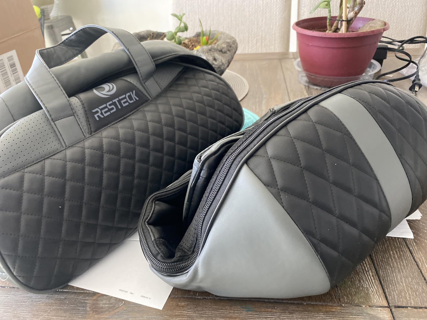 RESTECK Massagers for Neck and Back with Heat - Deep Tissue 3D Kneading Pillow, Electric Shiatsu Shoulder Massage, Foot, Legs, Body customer photo 2