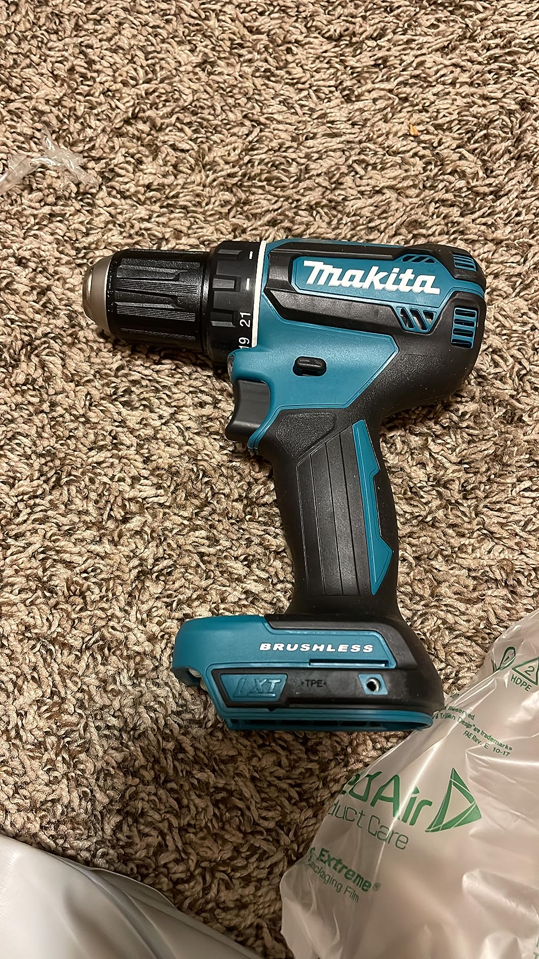 Makita XFD131 18V LXT Lithium-Ion Brushless Cordless 1/2in Driver-Drill Kit (3.0Ah), Variable Speed customer photo 2