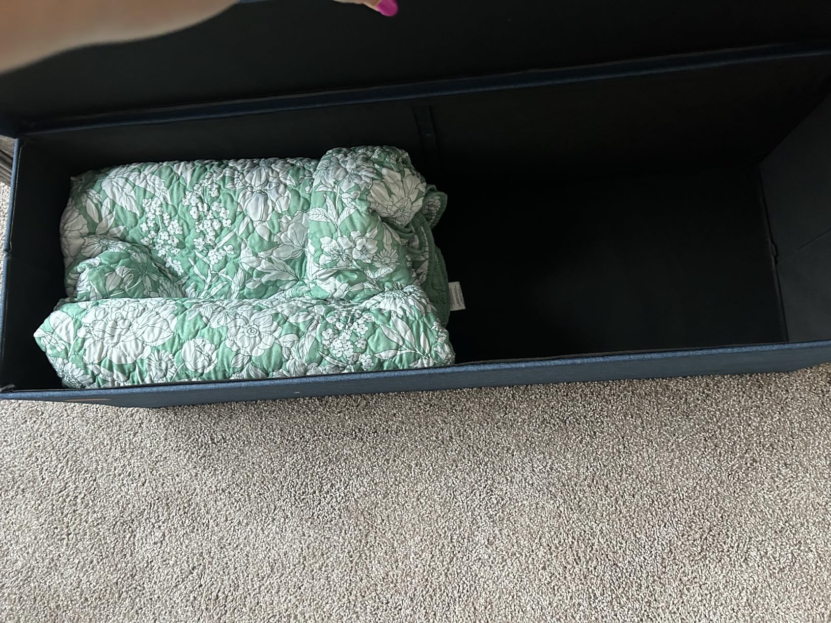 SONGMICS MAZIE Collection - 43 Inches Folding Storage Ottoman Bench, Ottoman Foot Rest, End of Bed Bench, Storage Chest, Load 660 lb, for Living Room, Bedroom, Entryway, Dark Gray ULSF77K customer photo 2