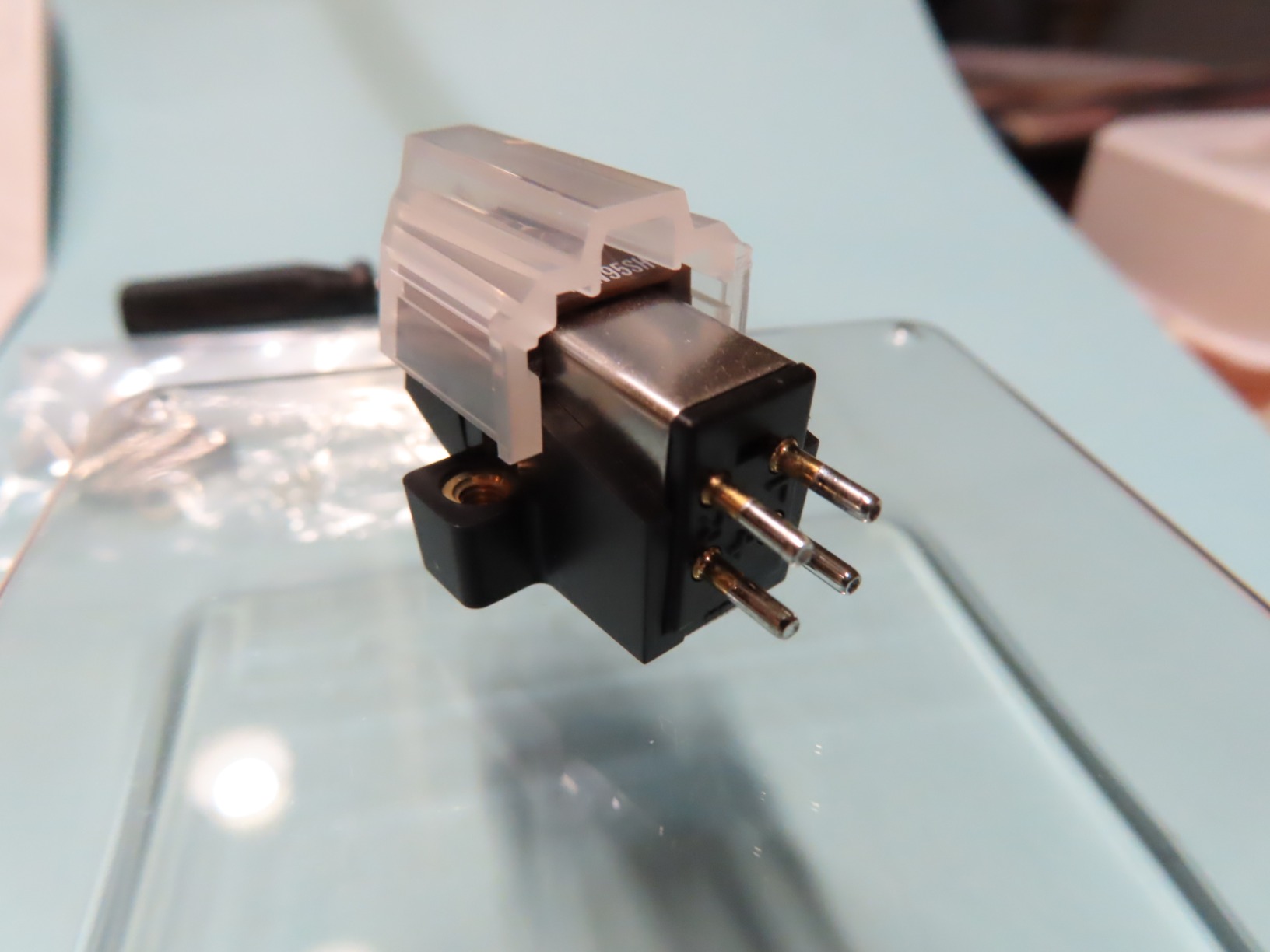 Audio-Technica AT-VM95SH Dual Moving Magnet Turntable Cartridge Brown customer photo 2