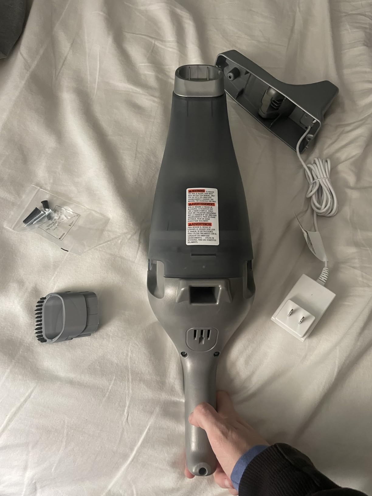 BLACK+DECKER dustbuster Cordless Handheld Vacuum, Portable Car Vacuum Cordless Rechargeable, Wall Mount, Strong Suction QuickClean (HNVC215B10) customer photo 2