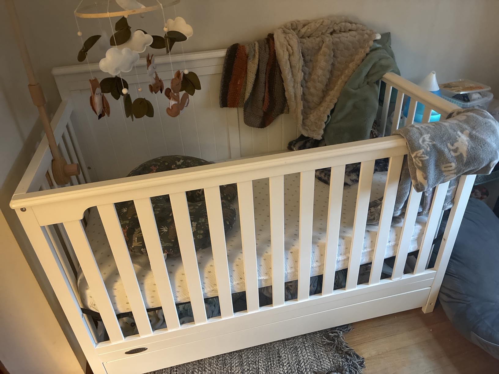 Graco Hadley 5-in-1 Convertible Crib with Drawer - White customer photo 2