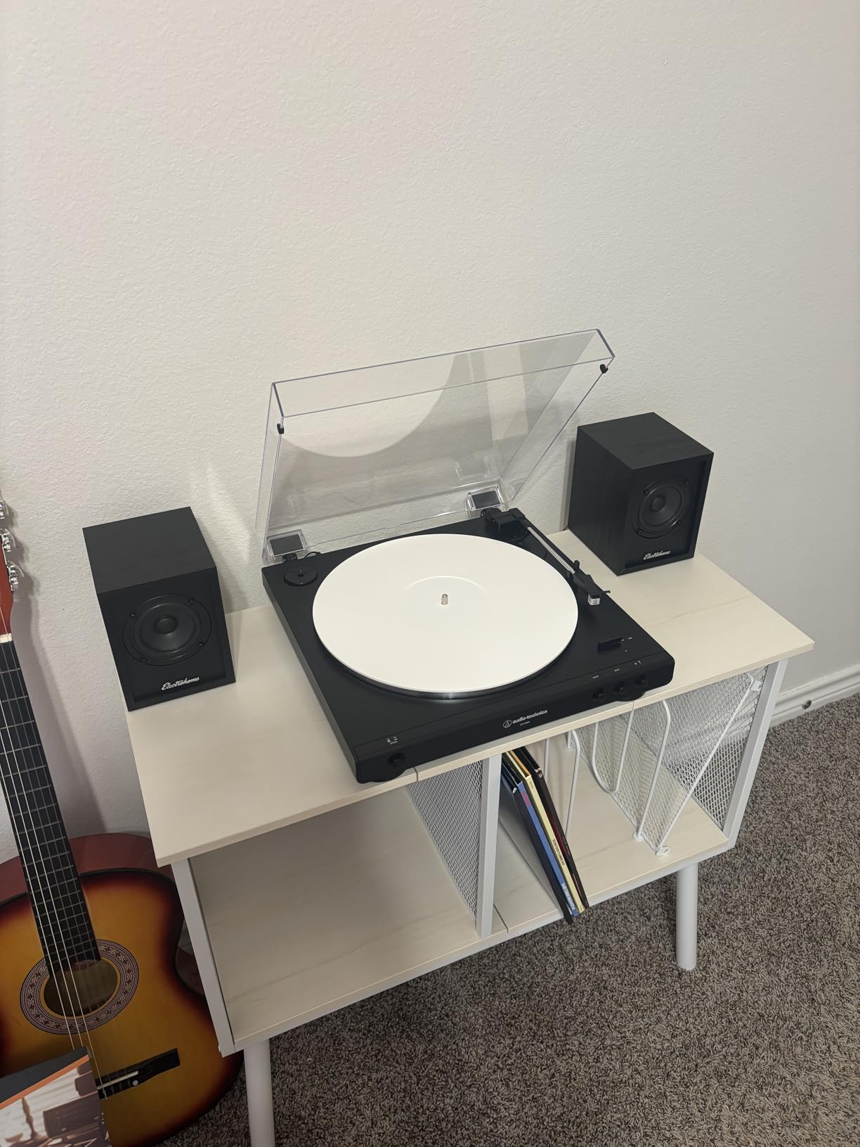 Audio-Technica AT-LP60X-GM Fully Automatic Belt-Drive Stereo Turntable, Gunmetal/Black, Hi-Fidelity, Plays 33-1/3 and 45 RPM Vinyl Records, Dust Cover, Anti-Resonance, Die-Cast Aluminum Platter customer photo 2