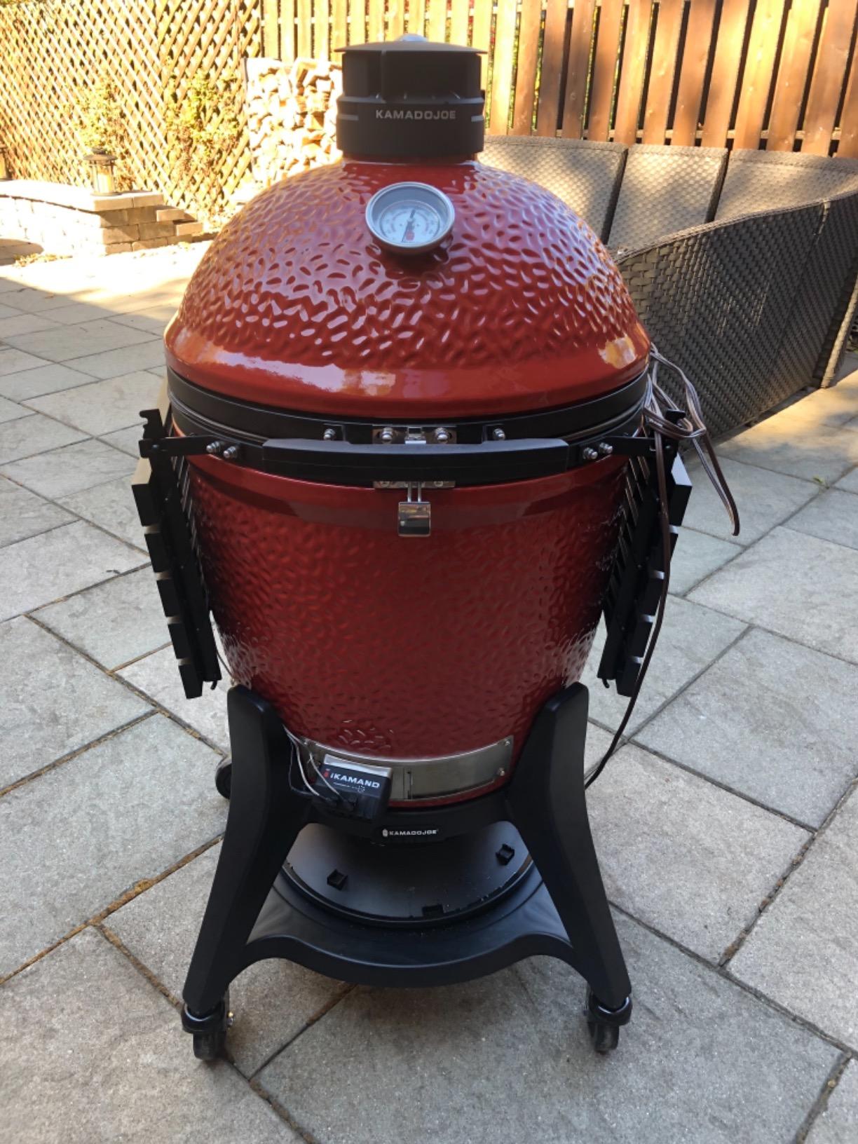 Kamado Joe Classic Joe Series III 18-inch Charcoal Grill and Smoker with Cart, Side Shelves, 3 Tier Cooking System, Model KJ23RHCI-A customer photo 1