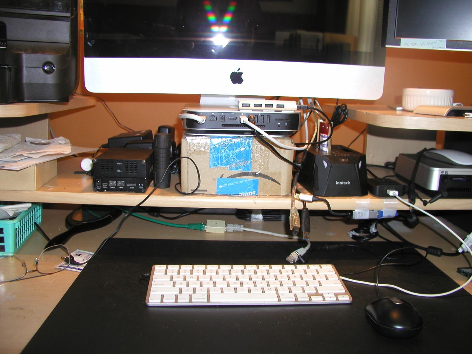 SABRENT USB 2.0 Sharing Switch up to 4 Computers and Peripherals LED Device Indicators (USB-USS4) customer photo 1