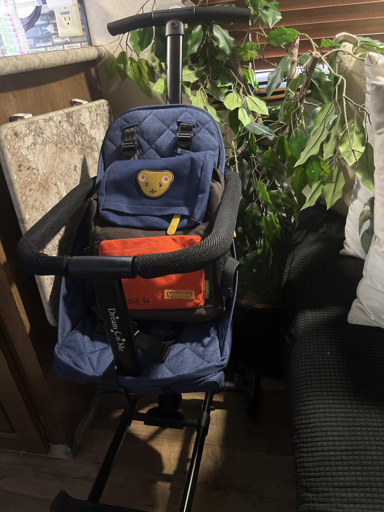 Dream On Me Coast Rider Travel Stroller, Lightweight & Compact Baby Stroller, Theme Park Approved, Book-Folding Design, Adjustable Handle, Soft-Ride Wheels, Converts to Rider & Scooter - Black customer photo 1
