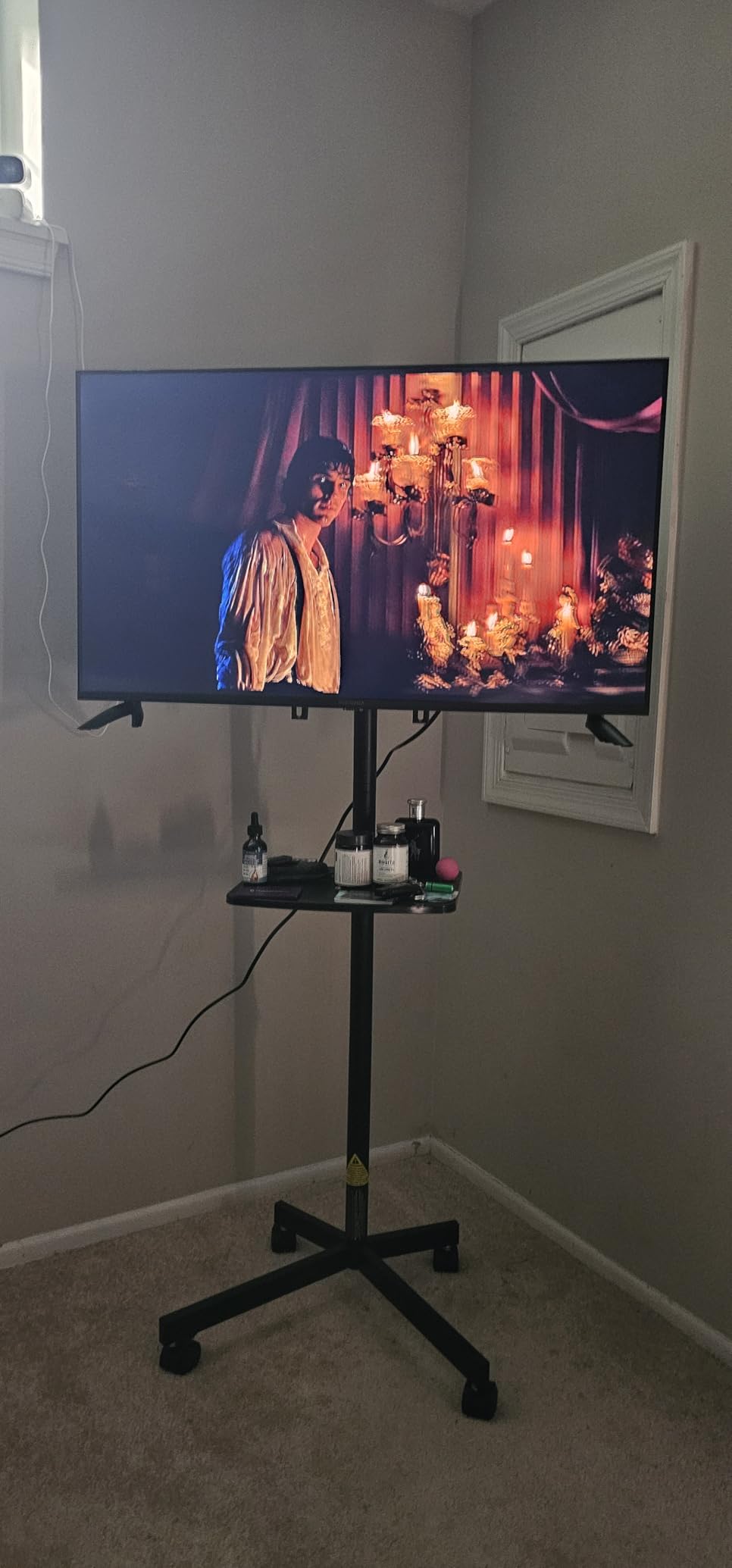 PERLESMITH Rolling TV Stand with Wheels for 32-85 Inch LCD LED 4K Flat Screen TVs, Tilt Mobile TV Cart with Shelf Holds Up to 100 lbs, Height Adjustable Floor TV Stand Max VESA 600x400mm- PSTVMC05 customer photo 2