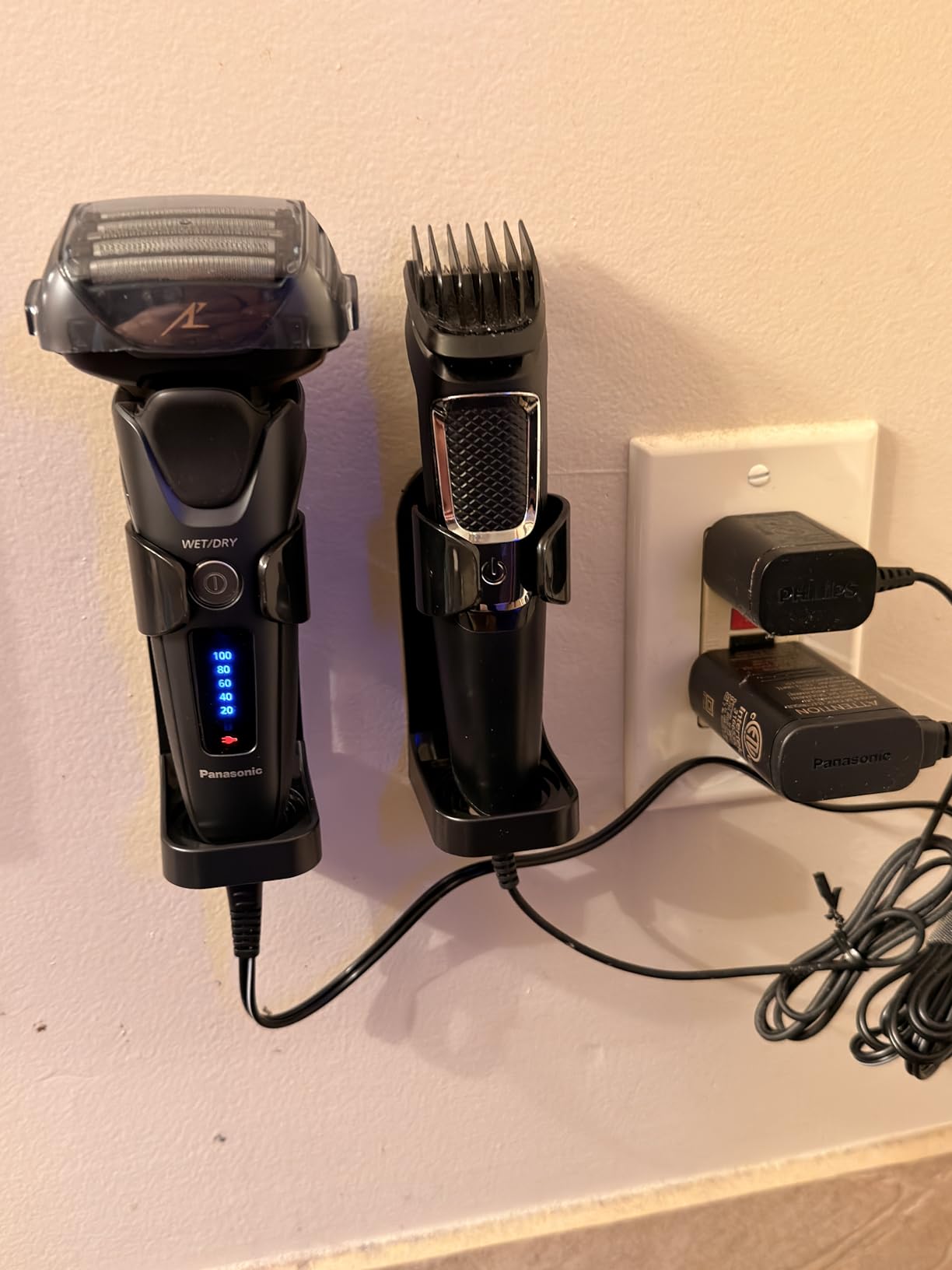 Panasonic ARC5 Electric Razor for Men with Pop-Up Trimmer, Wet/Dry 5-Blade Shaver, Men's Electric Razors for Shaving Face with Intelligent Shave Sensor and 16D Pivoting Head, ES-LV67-K (Black) customer photo 1
