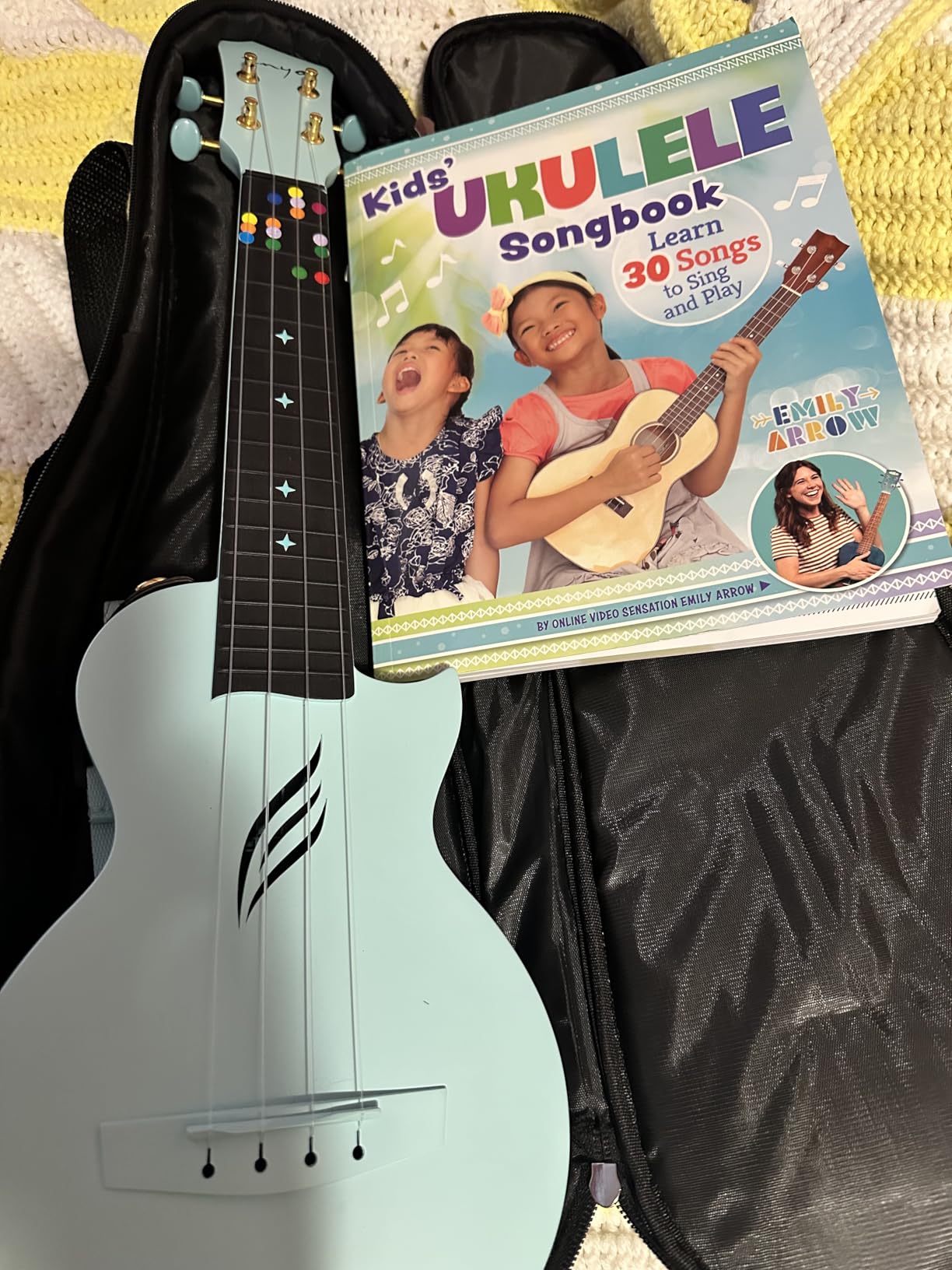 Enya Nova U Concert Ukulele 23 Inch Carbon Fiber - Waterproof Travel Ukulele for Beginners & Adult customer photo 2