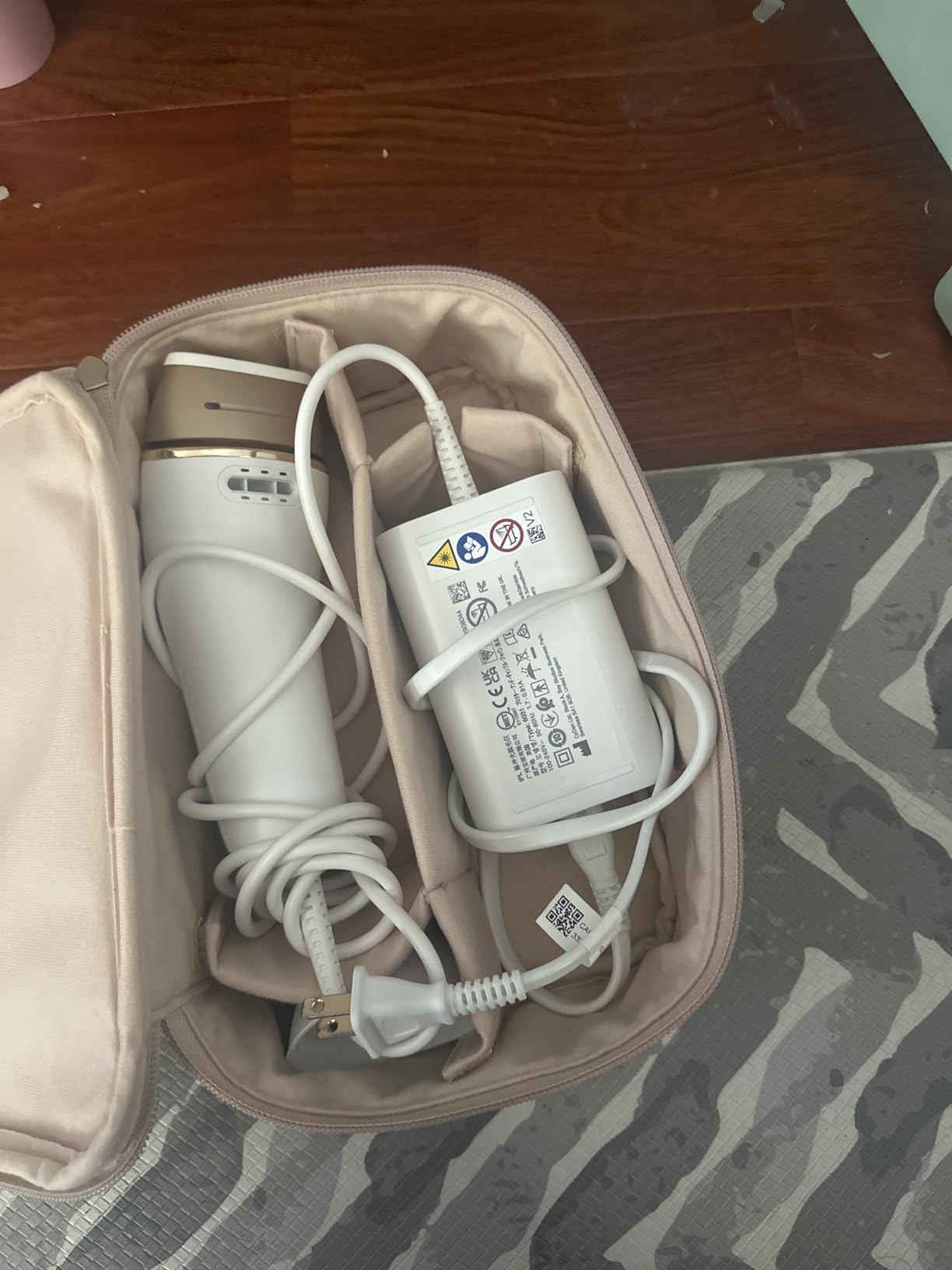 Braun IPL Silk Expert Pro 5, IPL Hair Removal for Women and Men, Permanent Laser Hair Reduction At-Home, 2 Heads, Pouch, IPL5137 customer photo 1