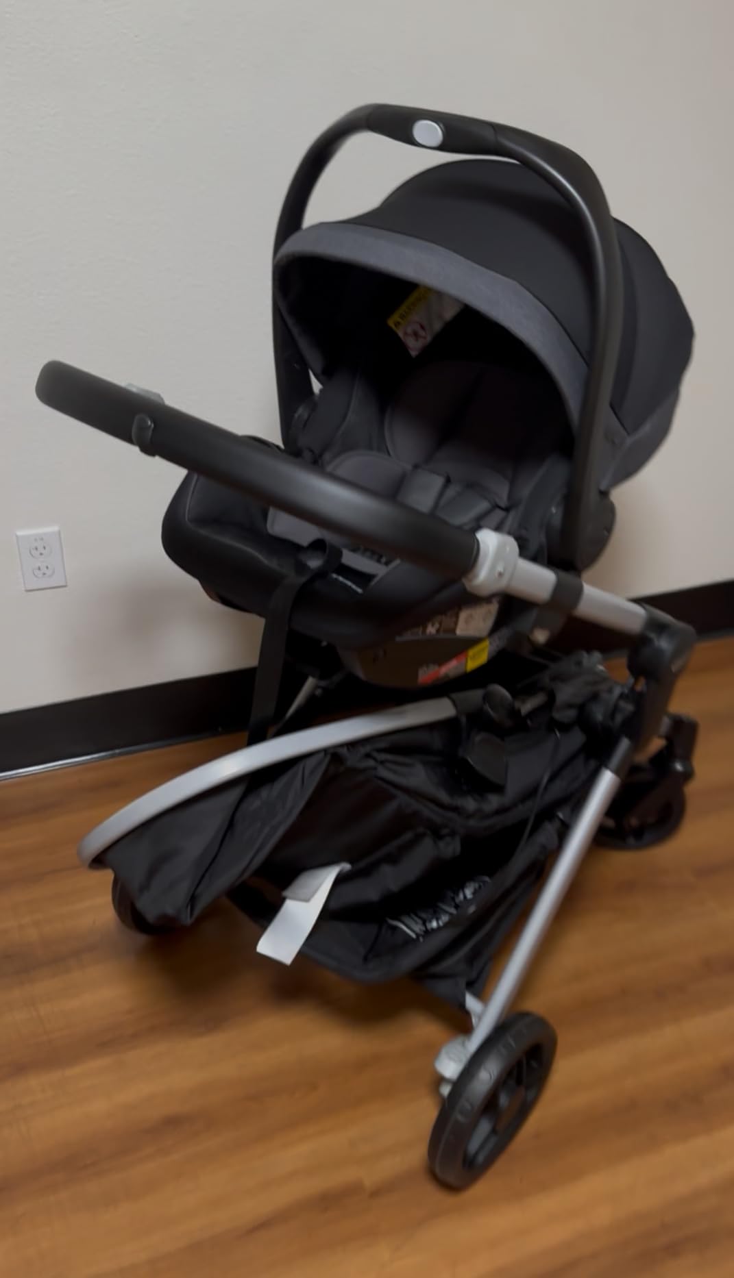 Graco Modes Nest Travel System, 3-in1 Modular Carseat Stroller Combo, Sullivan customer photo 2