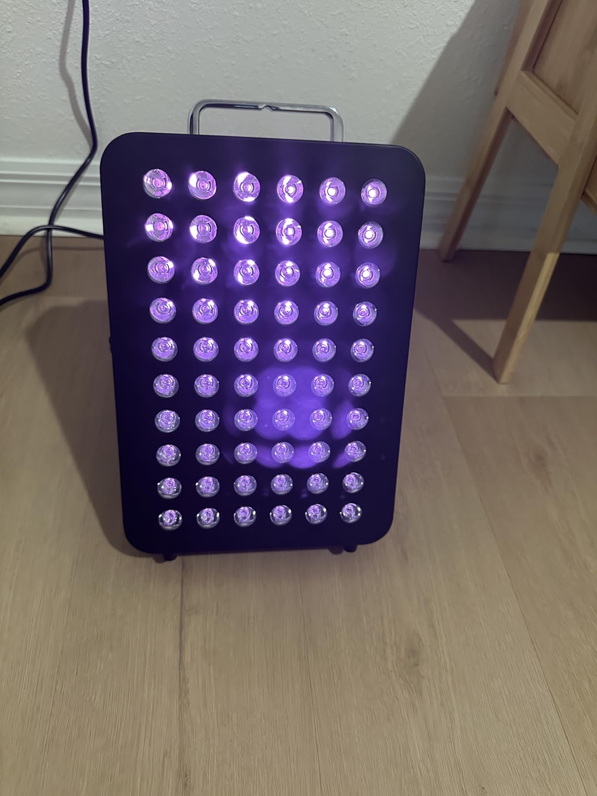 BestQool Red Light Therapy, Dual Chip Elite Grade LED Red Infrared Light Panel with Near-Infrared Light 660nm 850nm High Power Red Light Therapy Device at Home, Ideal for Body, Face, 105W (Black 60) customer photo 2