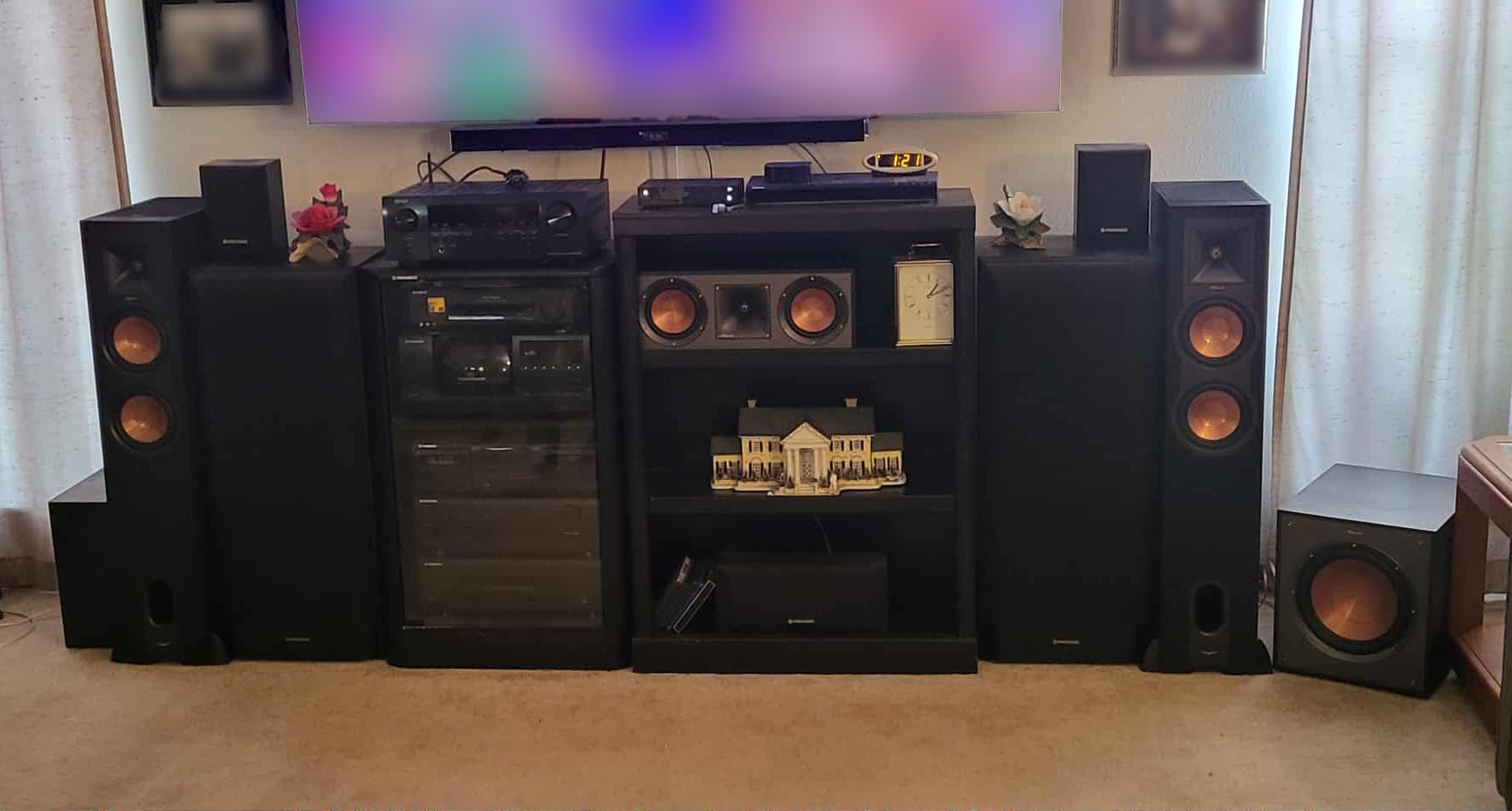 Klipsch Reference R-26FA Floorstanding Speaker (Pair) customer photo 2